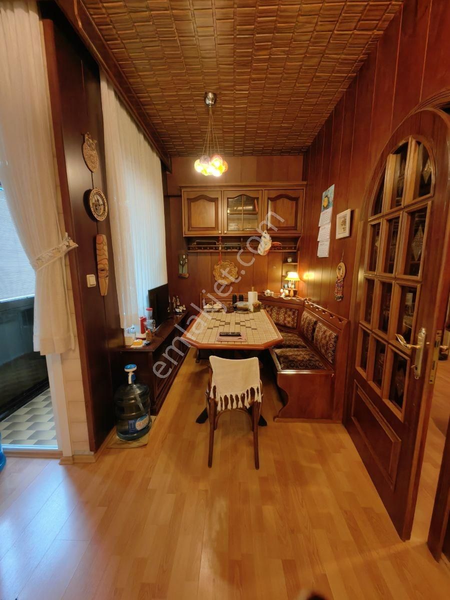 Aktüel'den Şaşkınbakkal Sahilde 195 M2 Balkonlu Katta Tek - Görsel 2