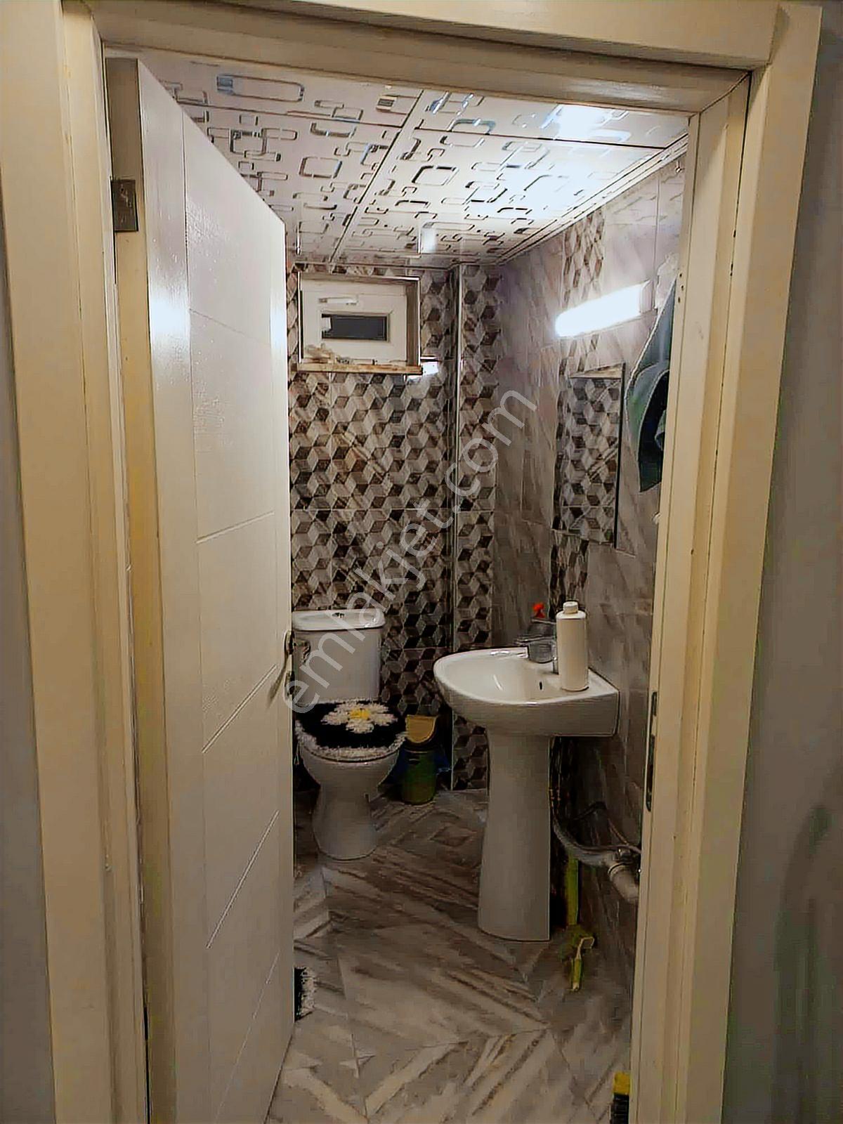 Işıkkent Mahallesi Satılık 4 Katlı Bina - Görsel 31