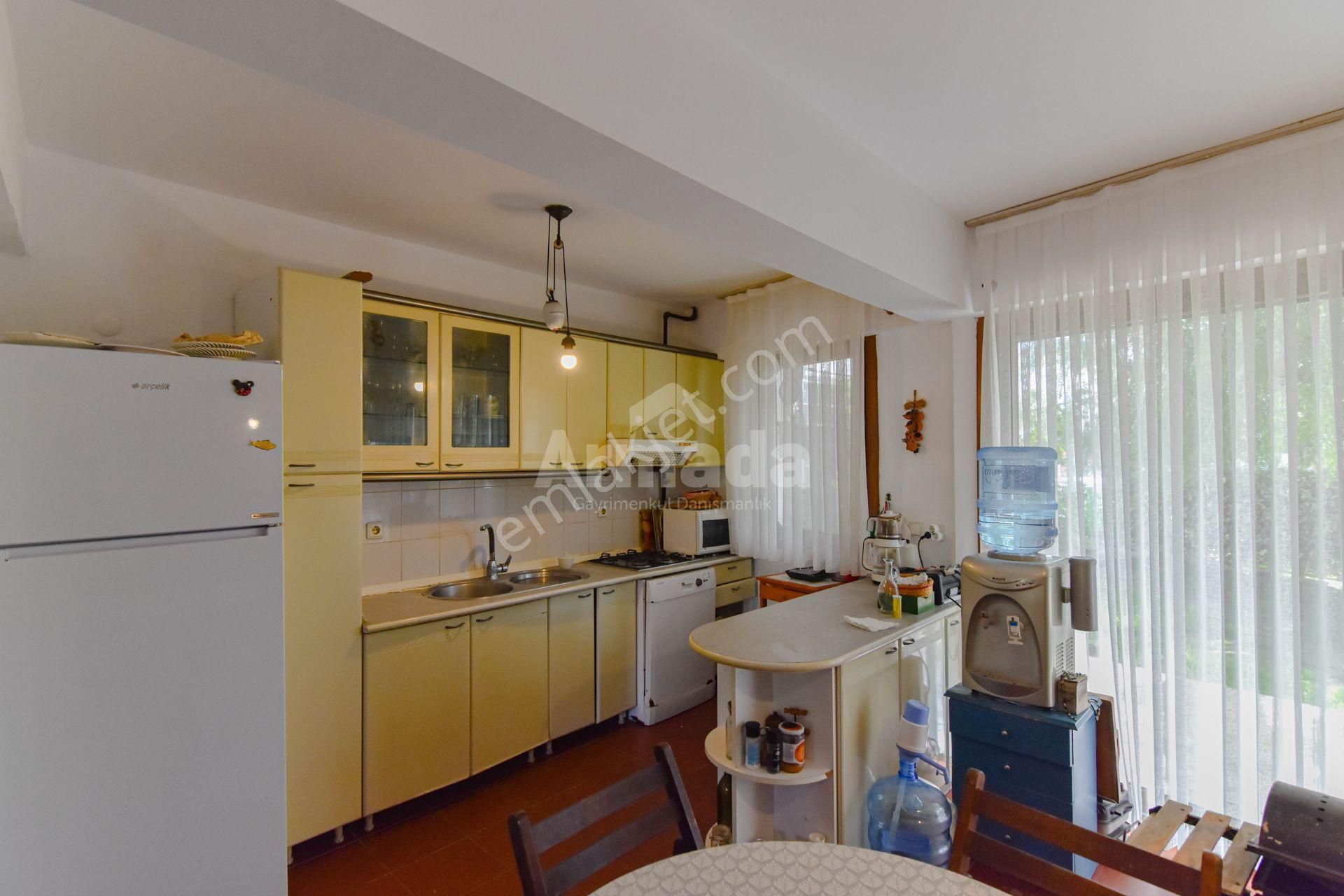 Kuşadası Karaova'da Denize 250m 4+1 Doğal Gazlı Villa - Görsel 6