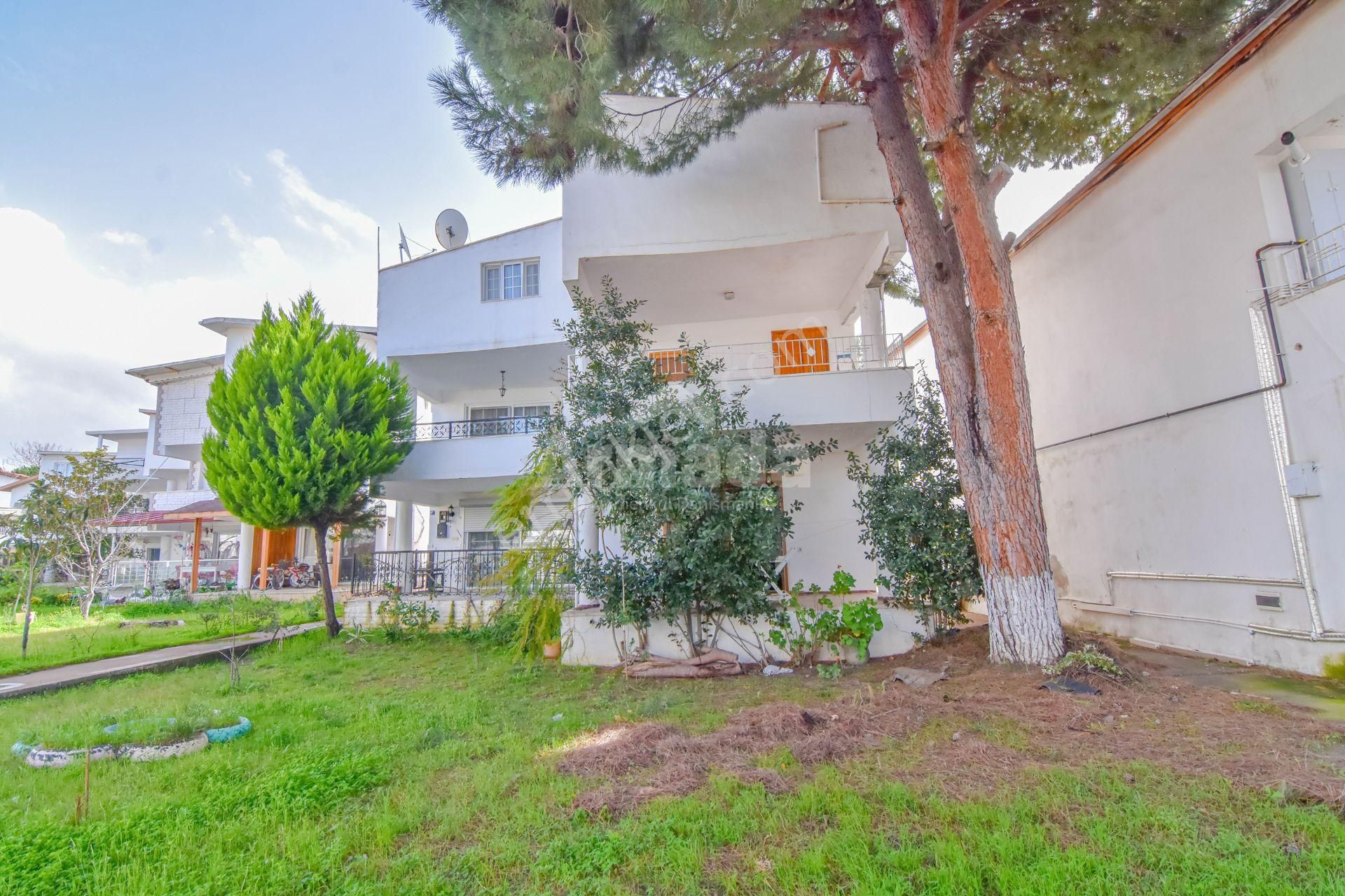 Kuşadası Karaova'da Denize 250m 4+1 Doğal Gazlı Villa - Görsel 2