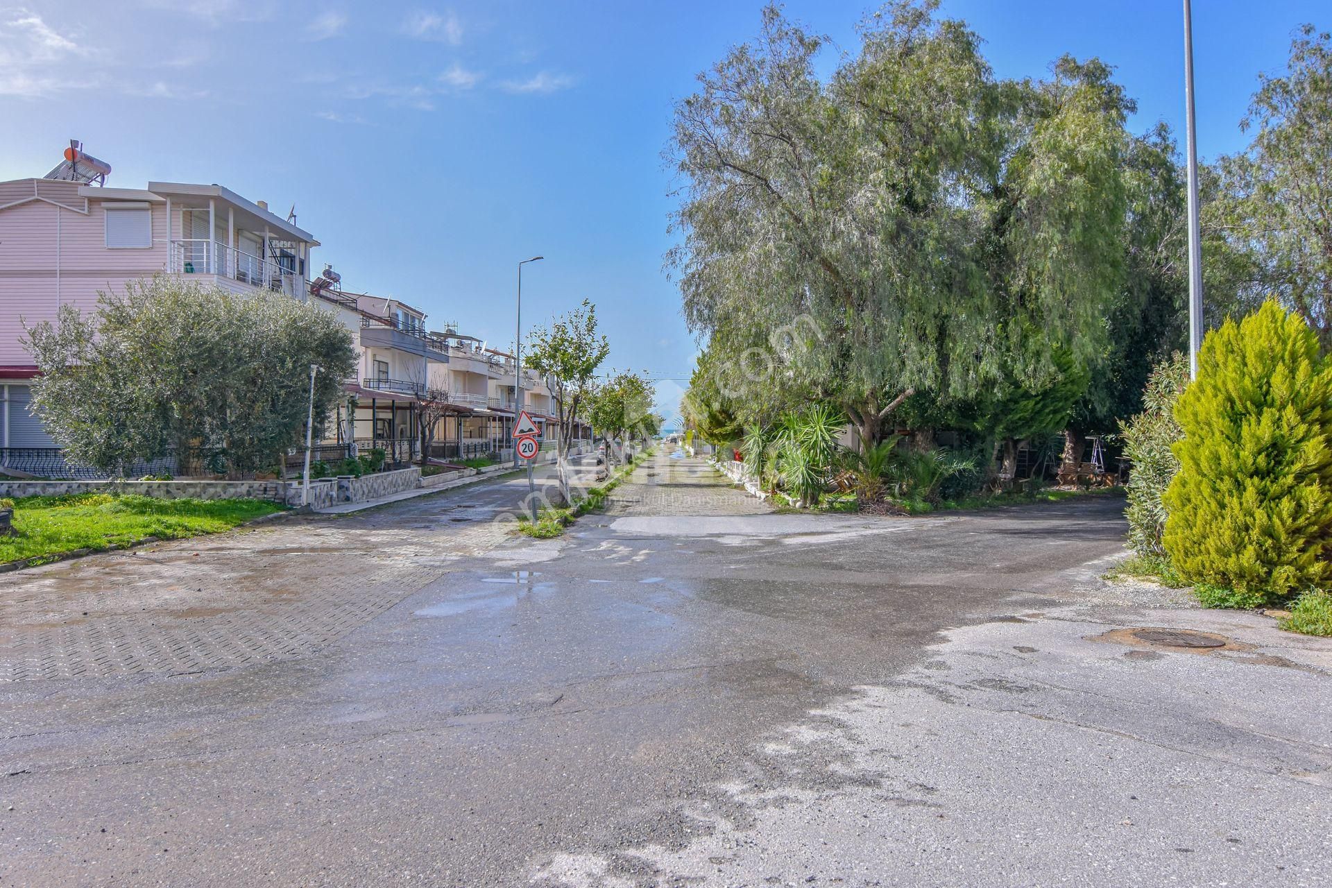 Kuşadası Karaova'da Denize 250m 4+1 Doğal Gazlı Villa - Görsel 35