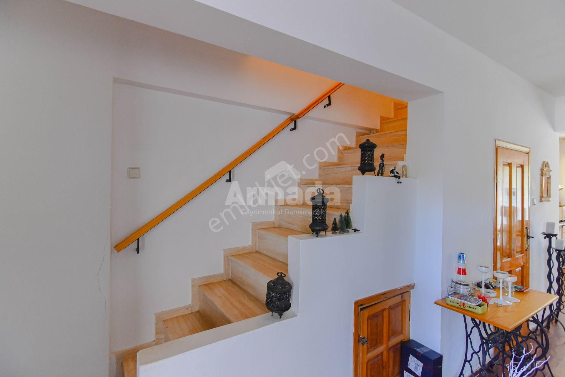 Kuşadası Karaova'da Denize 250m 4+1 Doğal Gazlı Villa - Görsel 10