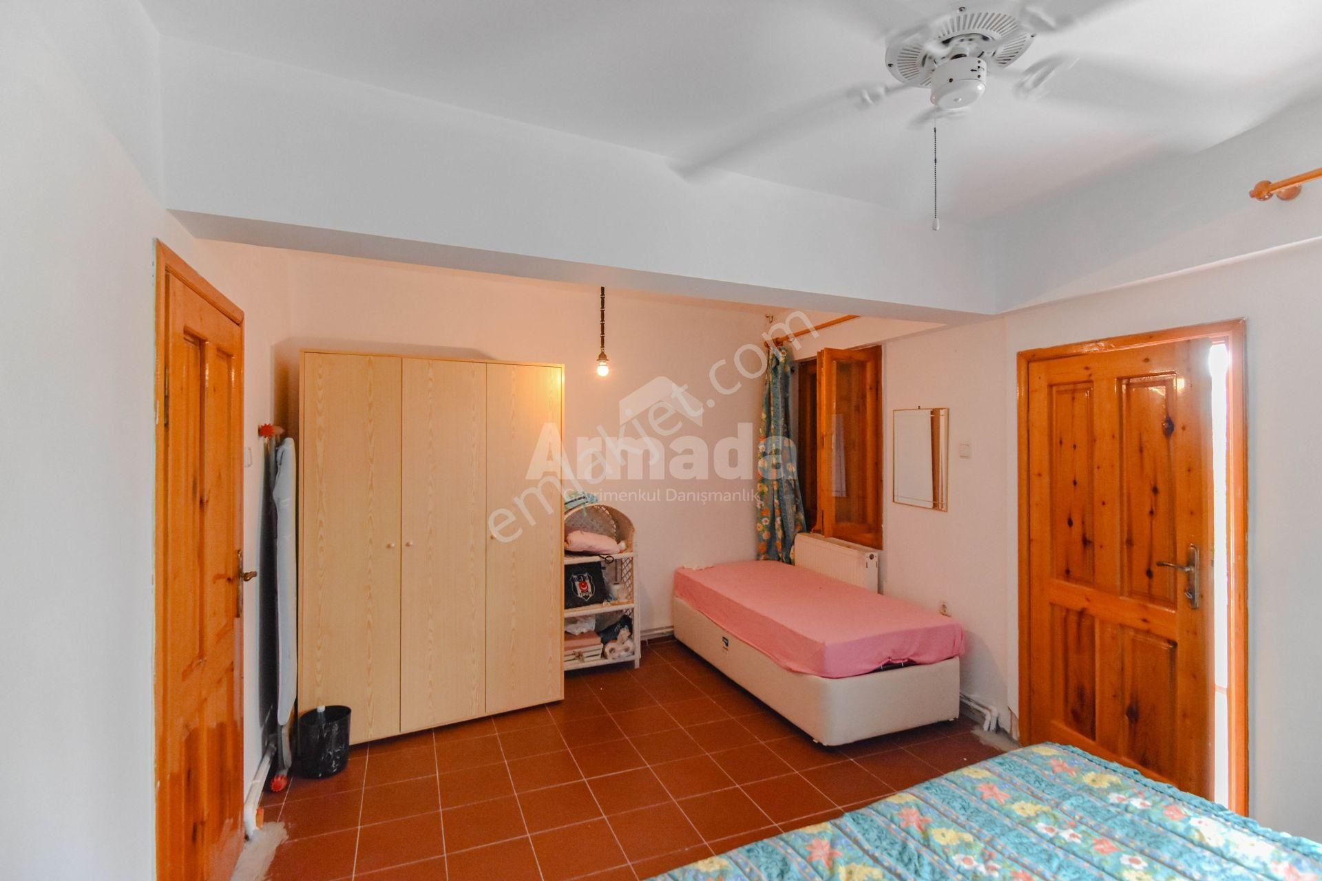 Kuşadası Karaova'da Denize 250m 4+1 Doğal Gazlı Villa - Görsel 12