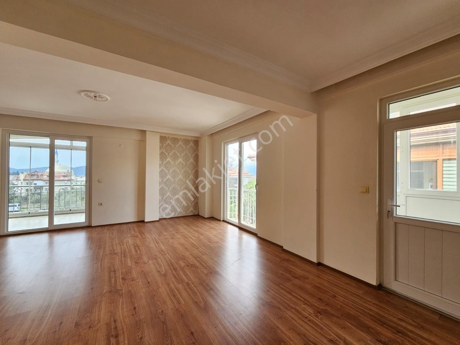 Goldhouse Dan Kiralık Daire Doğa Ve Şehir Manzaralı 4+1 - Görsel 4