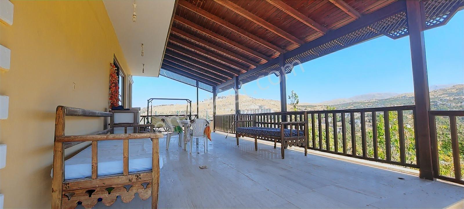Değer'den Yeşilyurt Mollkasım Da 1100 M2 Arsa Alanı 4+1 Villa - Görsel 18