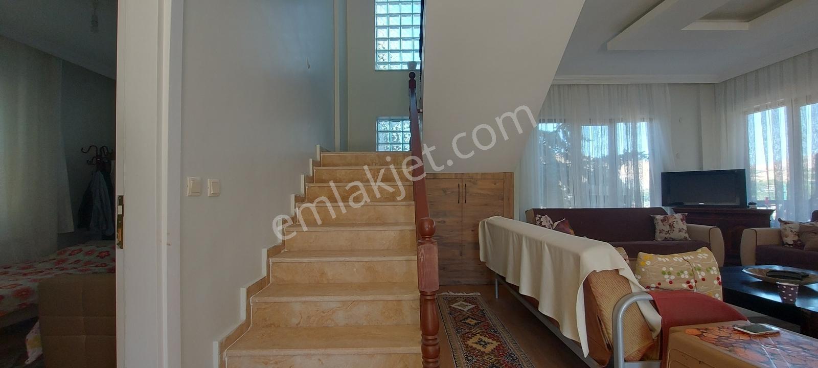 Değer'den Yeşilyurt Mollkasım Da 1100 M2 Arsa Alanı 4+1 Villa - Görsel 13