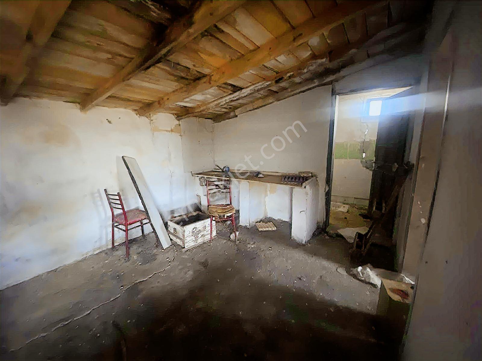 Ergene İğneler Mah De 1420 M2 Bağ Yeri Etrafı Çevrili Ev Var - Görsel 30