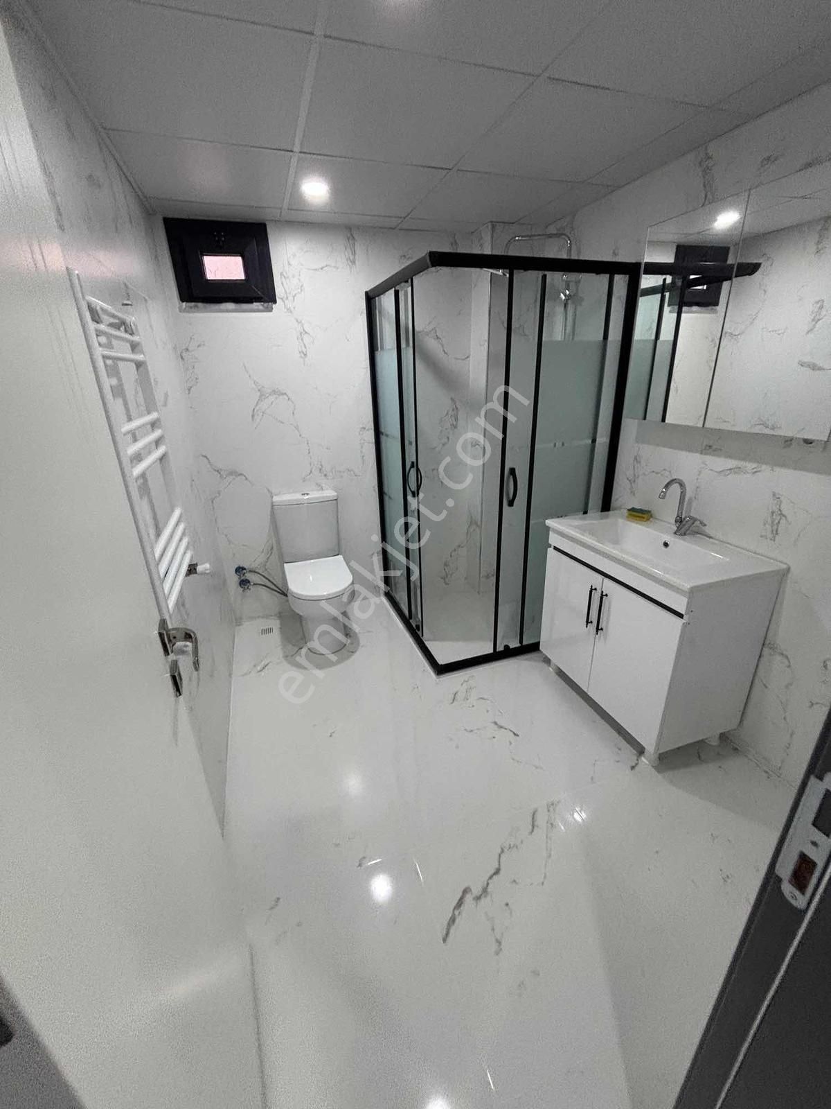 Hürriyet Mah De Site İçinde Geniş Ferah 2+1 Ara Kat Daire - Görsel 12