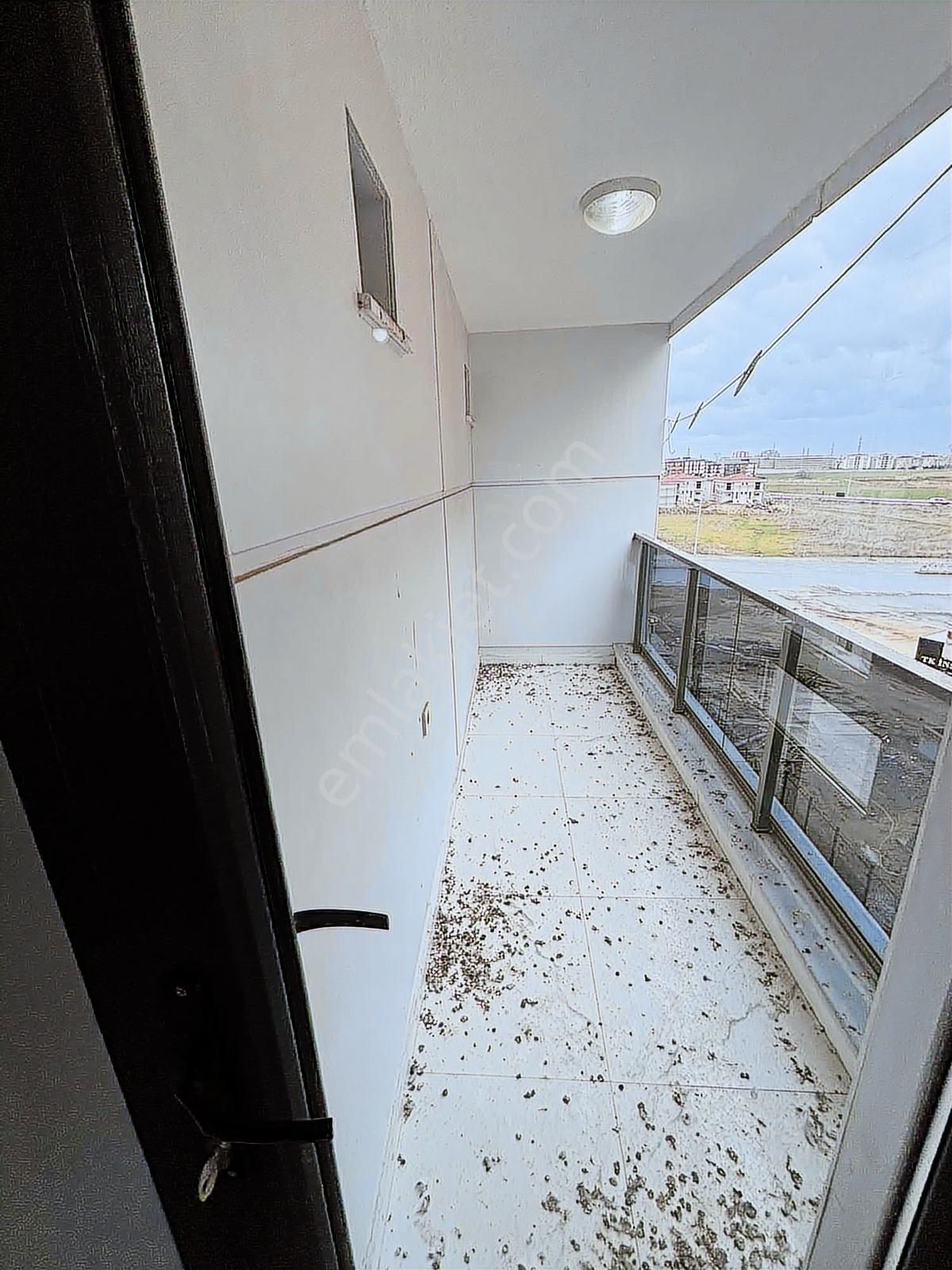 Hürriyet Mah De Site İçinde Geniş Ferah 2+1 Ara Kat Daire - Görsel 7