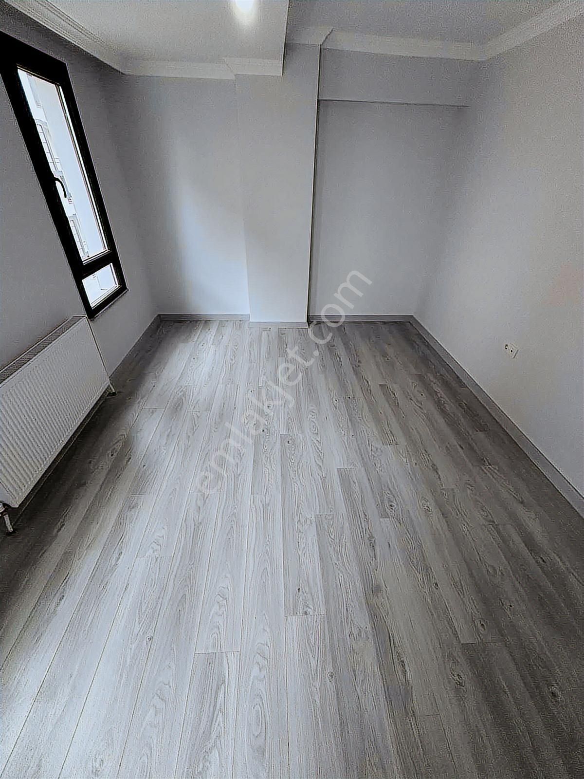 Hürriyet Mah De Site İçinde Geniş Ferah 2+1 Ara Kat Daire - Görsel 8