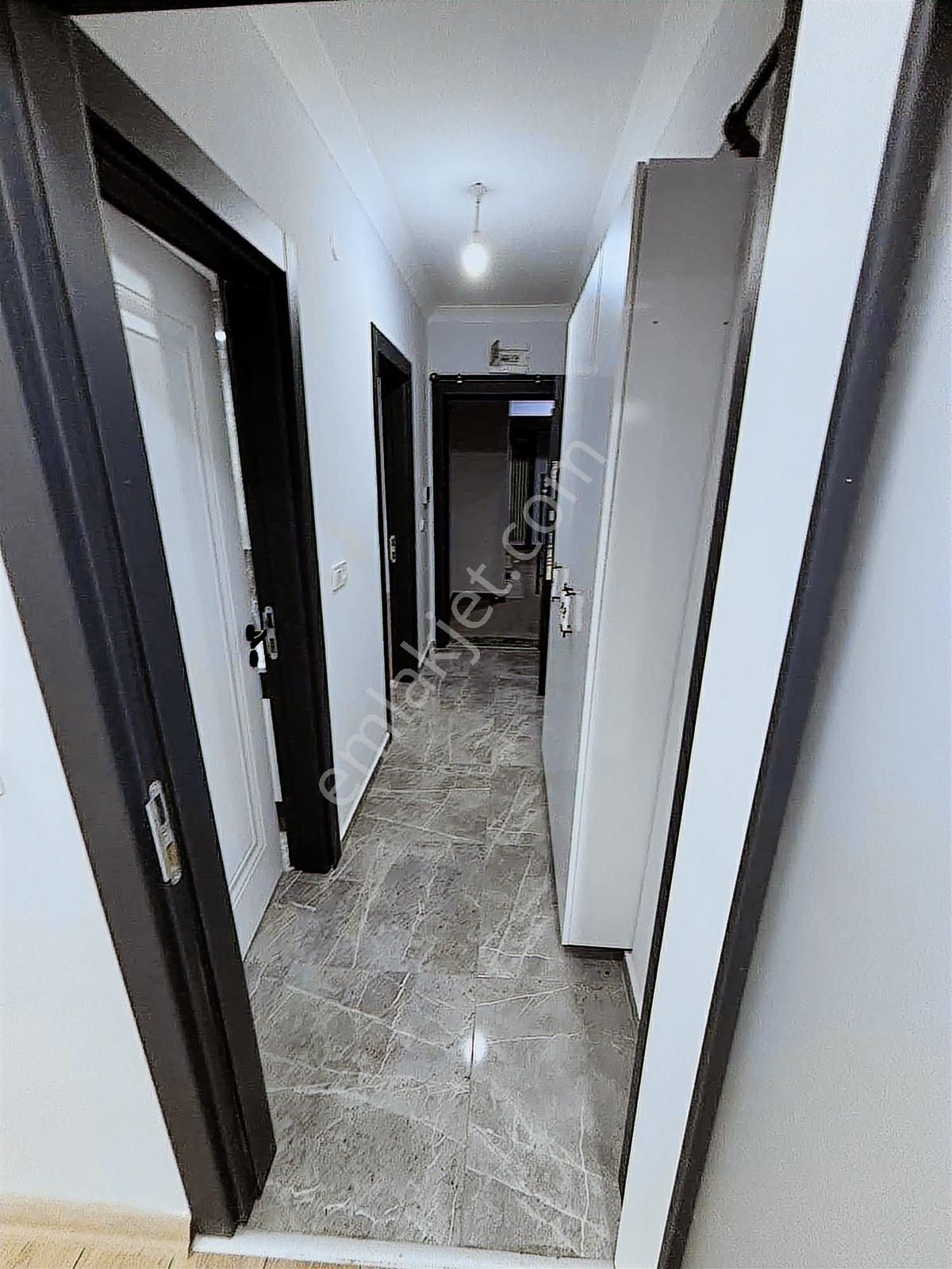 Hürriyet Mah De 1+1 Daire Kat Ve Cephe Seçenekleri Mevcut - Görsel 7