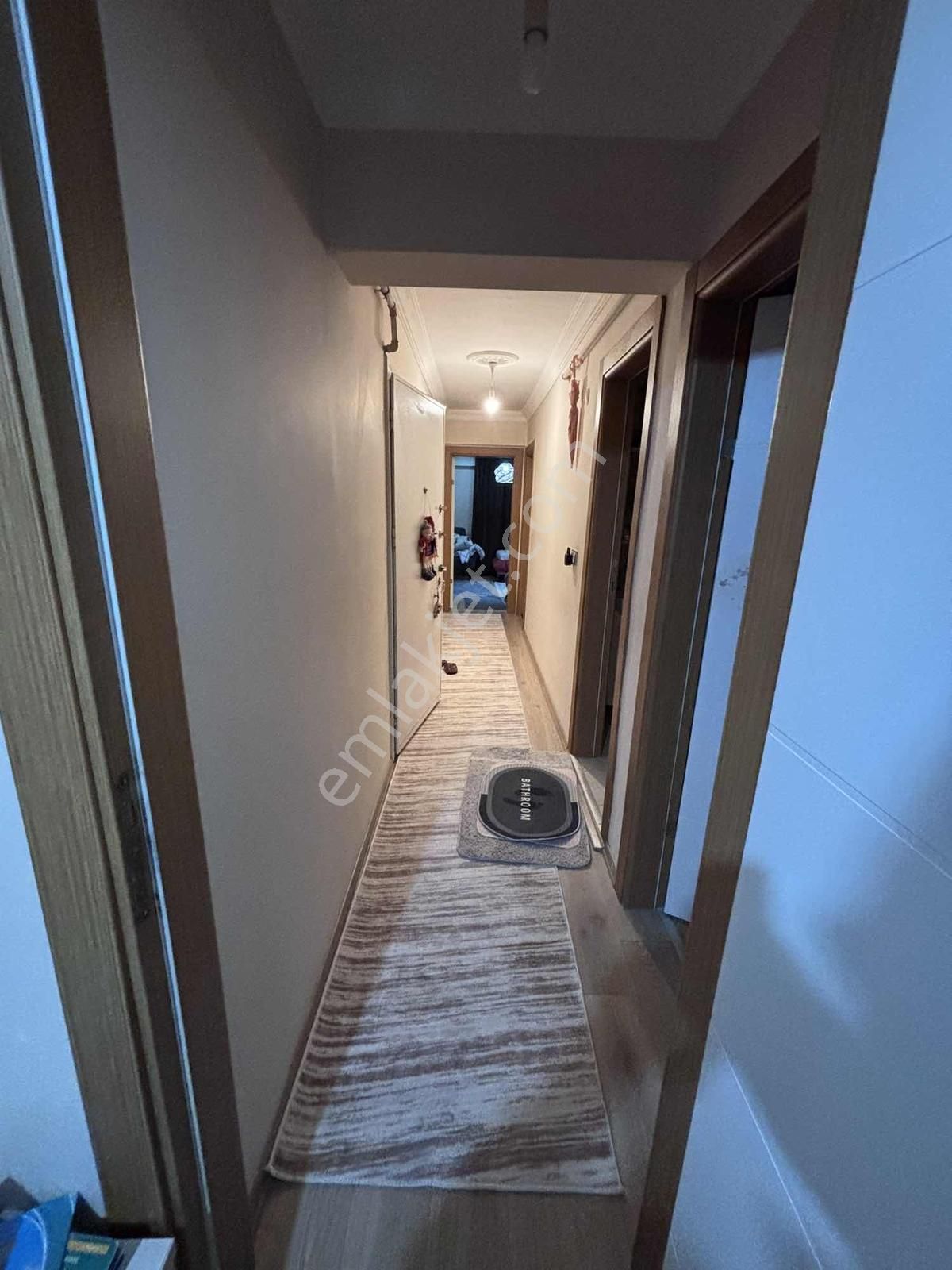 Nusratiye Mah 2+1 Ara Kat 8 Yaşında İskanlı Açık Otoparklı - Görsel 6