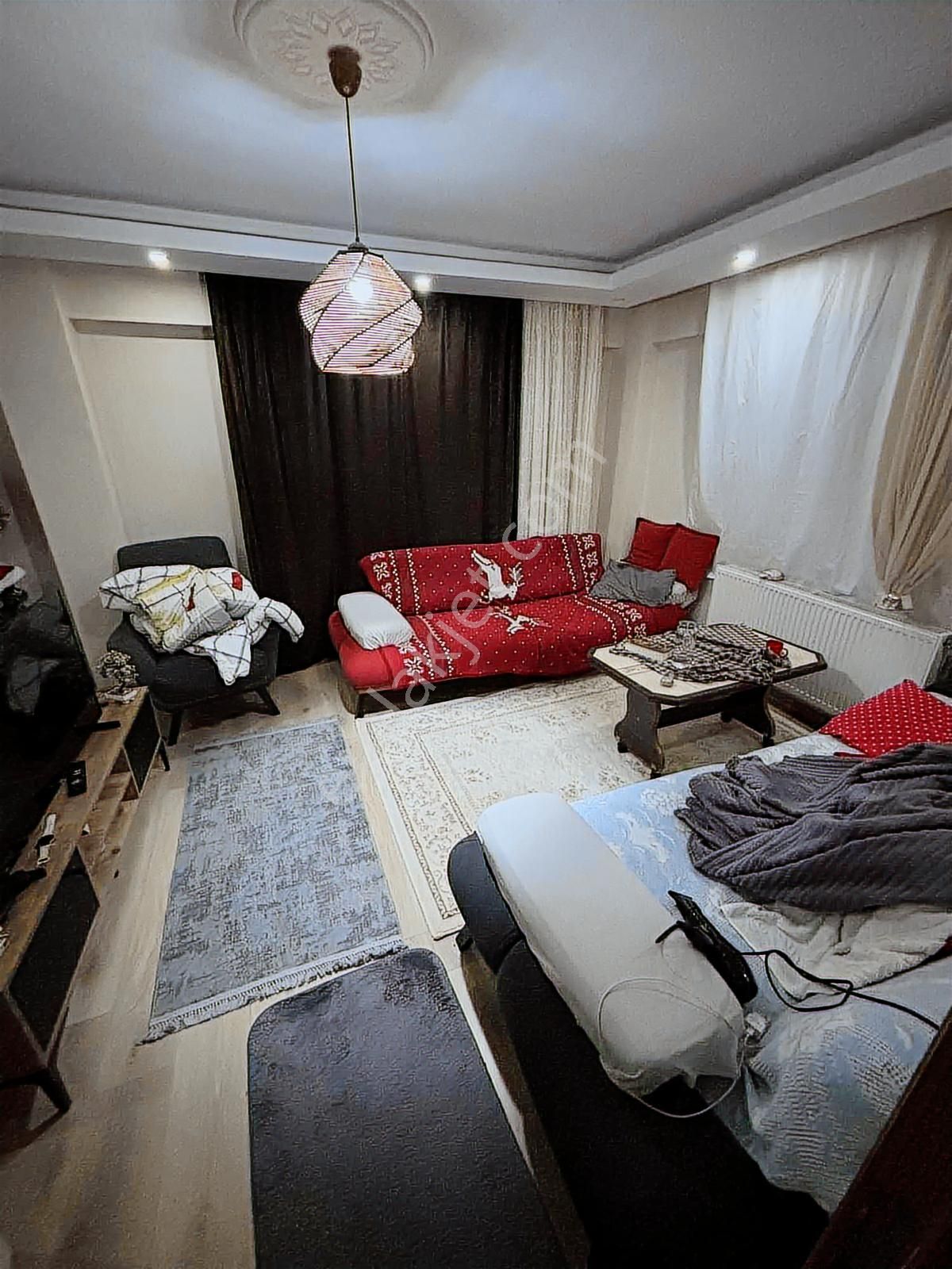 Nusratiye Mah 2+1 Ara Kat 8 Yaşında İskanlı Açık Otoparklı - Görsel 15