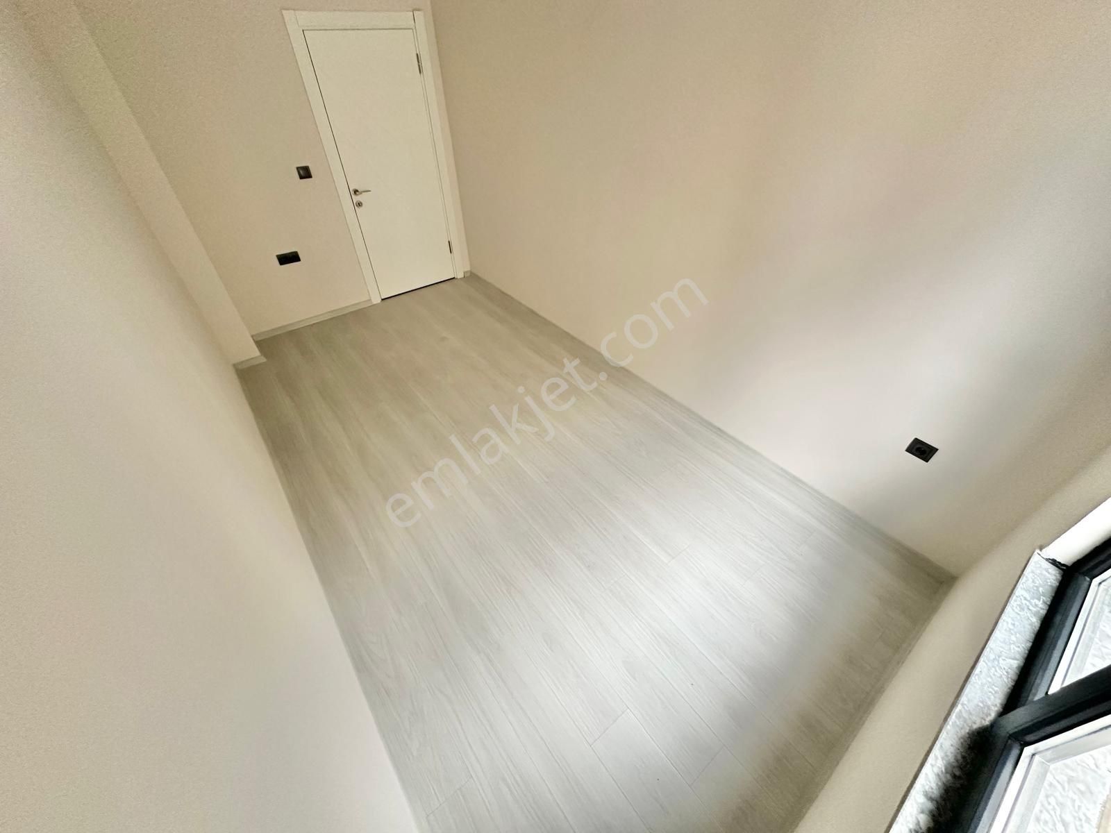 ꧁sadece Ay Emlak'tan꧂akçay'da Kombili Ebeveyn Banyolu Ön Cephe Ayrı Mutfak Arakat Satılık 2+1 Daire - Görsel 20