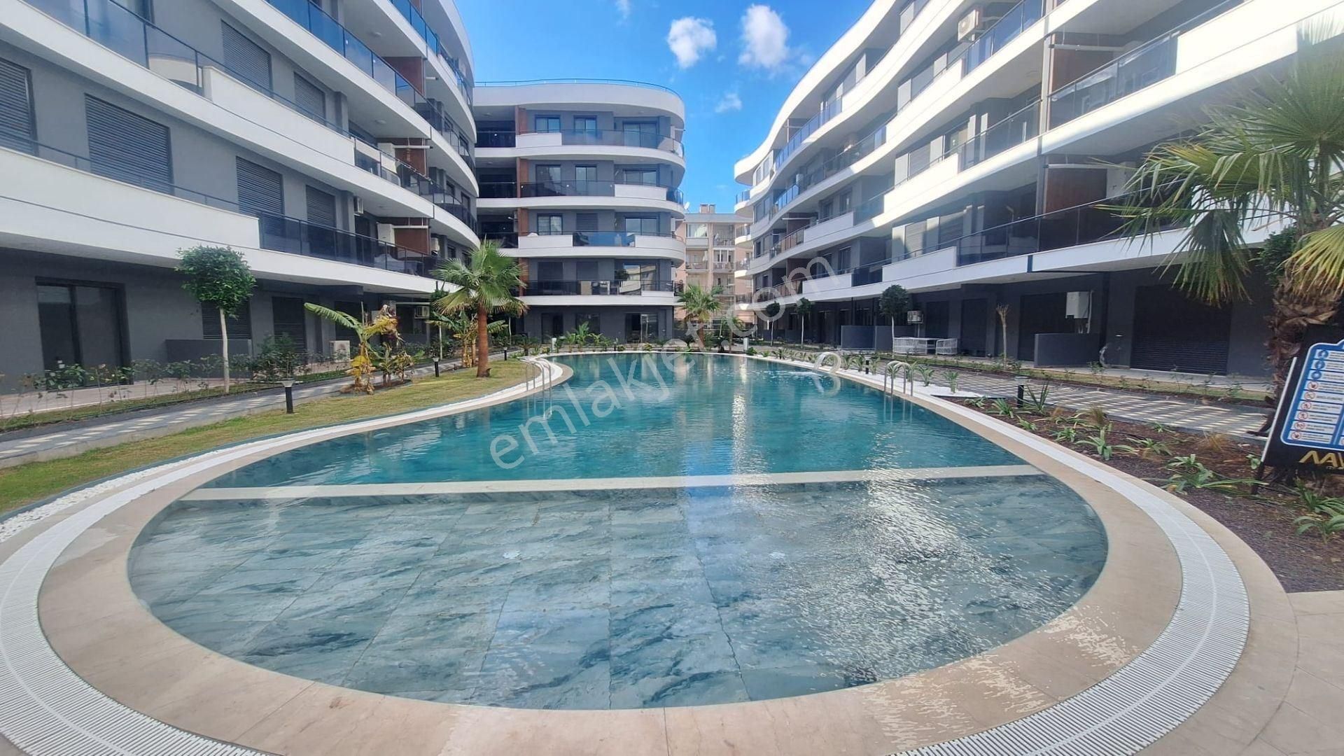 Kuşadasında Konforlu Tatil Keyfinde Satılık 2+1 Daire