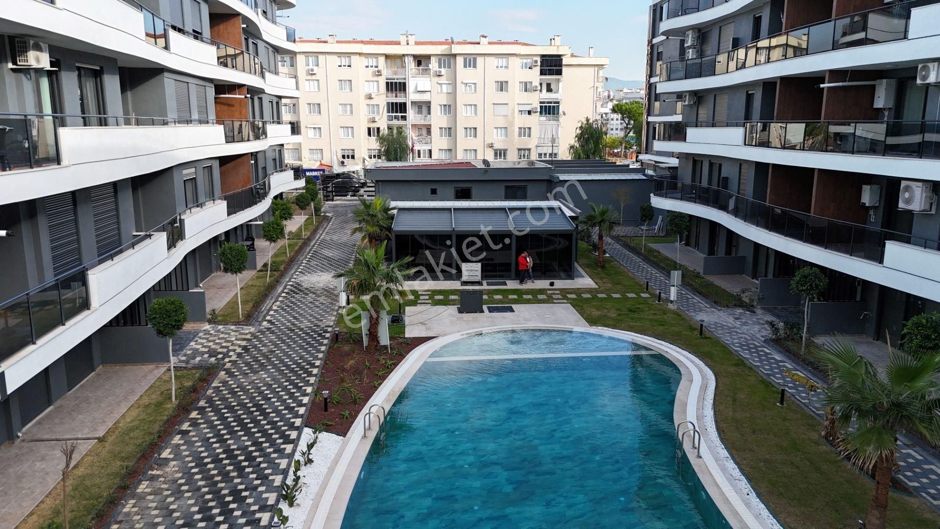 Kuşadasında Konforlu Tatil Keyfinde Satılık 2+1 Daire - Görsel 24