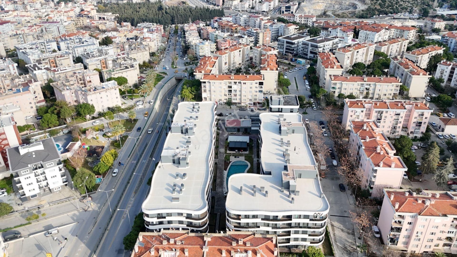 Kuşadasında Konforlu Tatil Keyfinde Satılık 2+1 Daire - Görsel 35