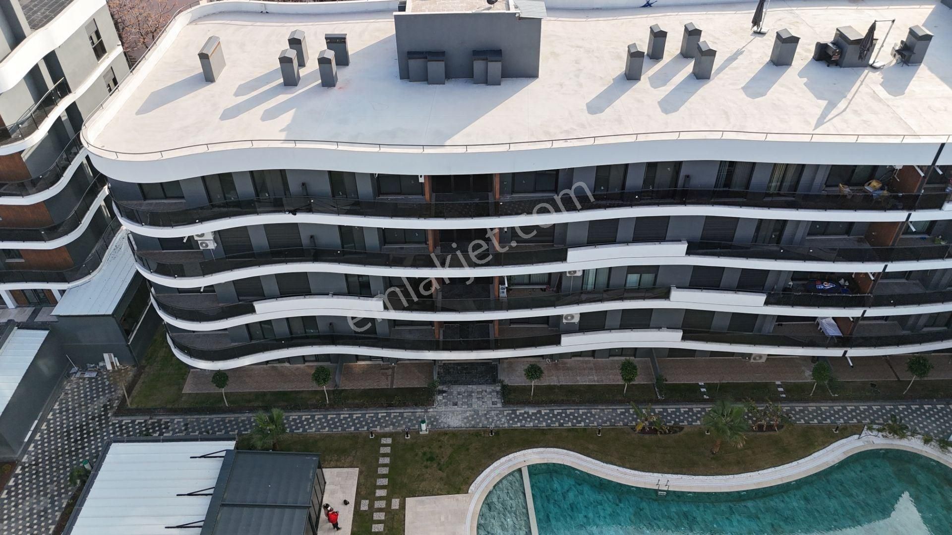 Kuşadasında Konforlu Tatil Keyfinde Satılık 2+1 Daire - Görsel 22