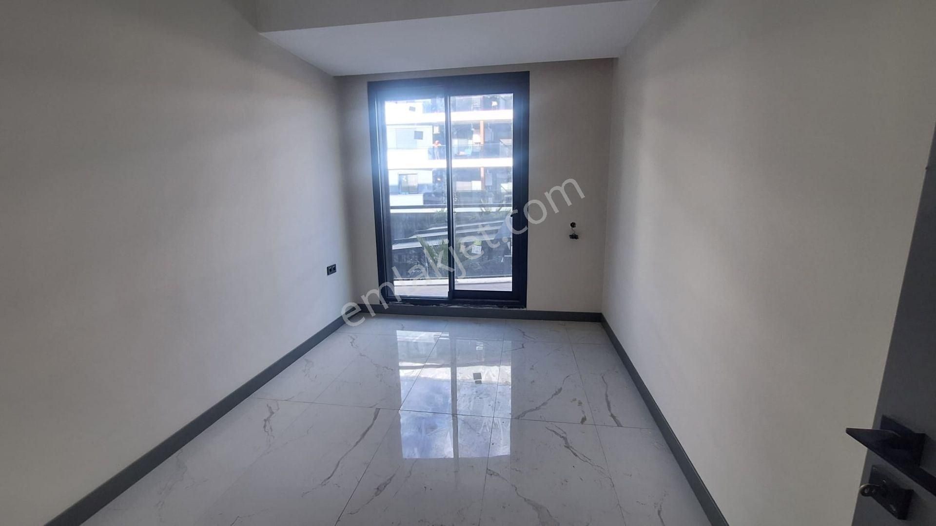 Kuşadasında Konforlu Tatil Keyfinde Satılık 2+1 Daire - Görsel 4