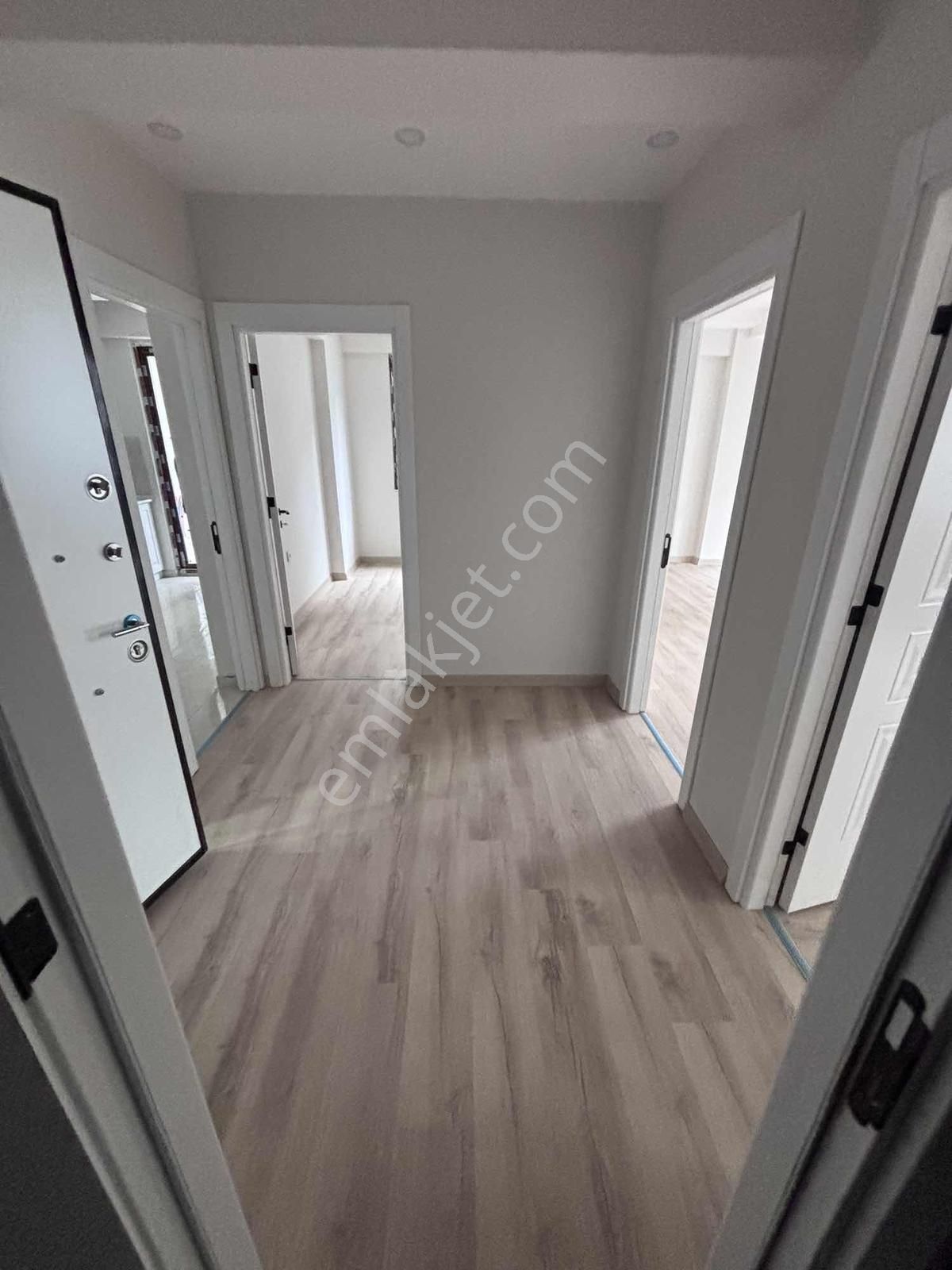 Çobançeşme Mah De Cumhuriyet Parkına Yakın Butik Site - Görsel 9