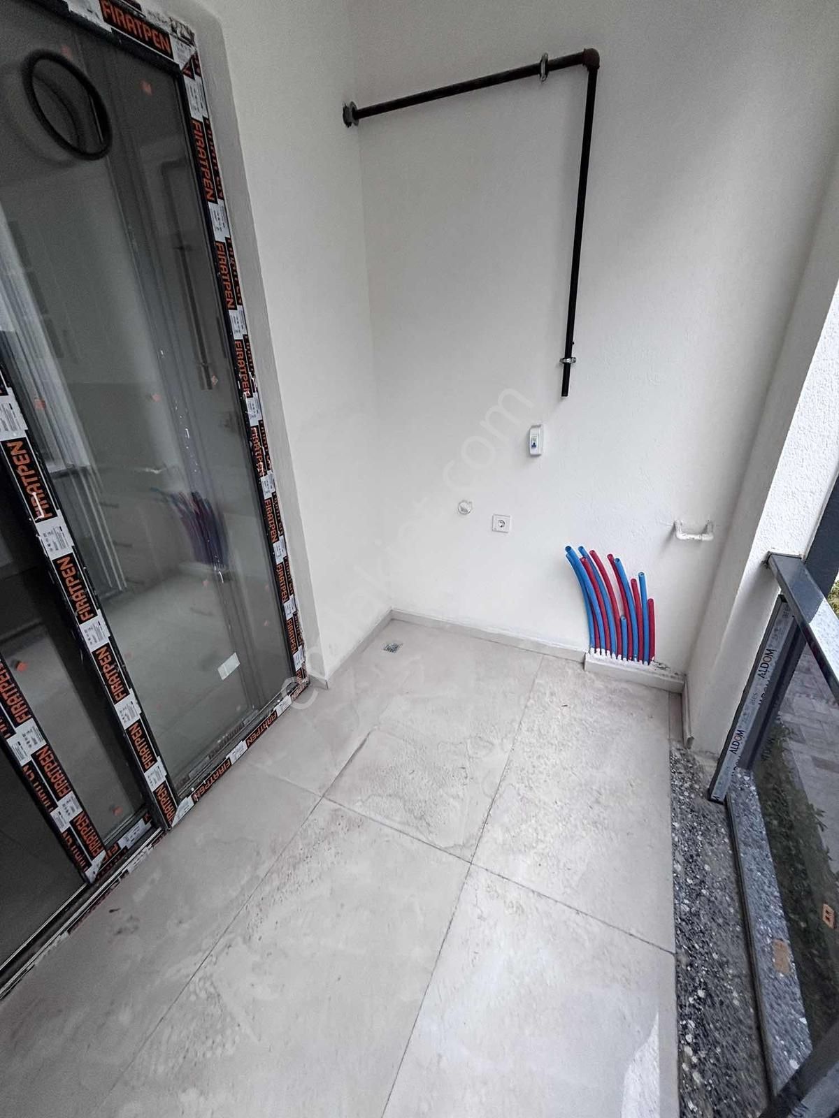 Çobançeşme Mah De Cumhuriyet Parkına Yakın Butik Site - Görsel 17