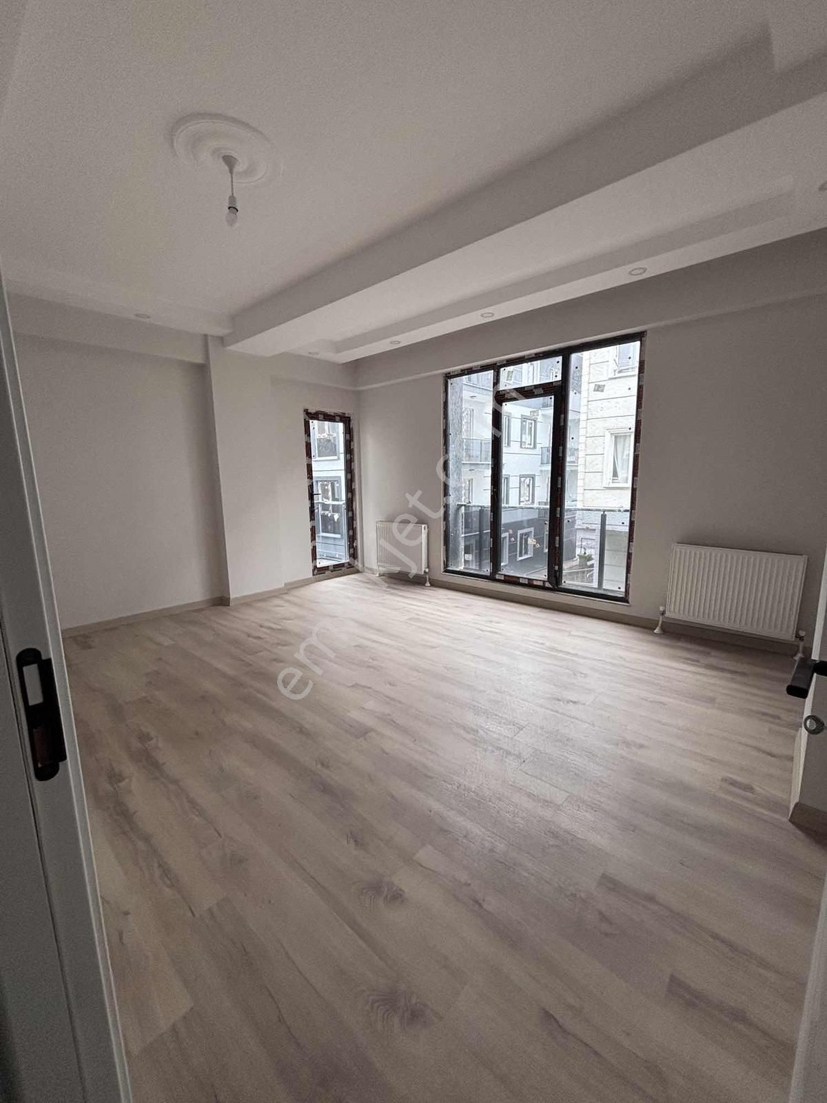 Çobançeşme Mah De Cumhuriyet Parkına Yakın Butik Site - Görsel 20