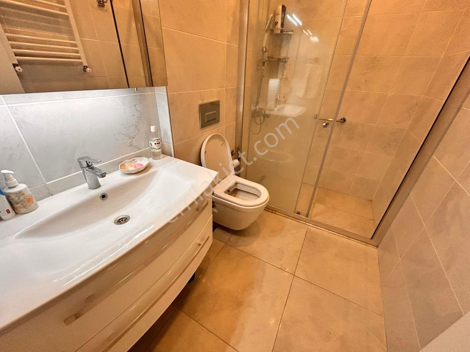 Suadiye Sahilde Deniz Manzaralı 160 M2 Balkonlu Süper Lüks - Görsel 19