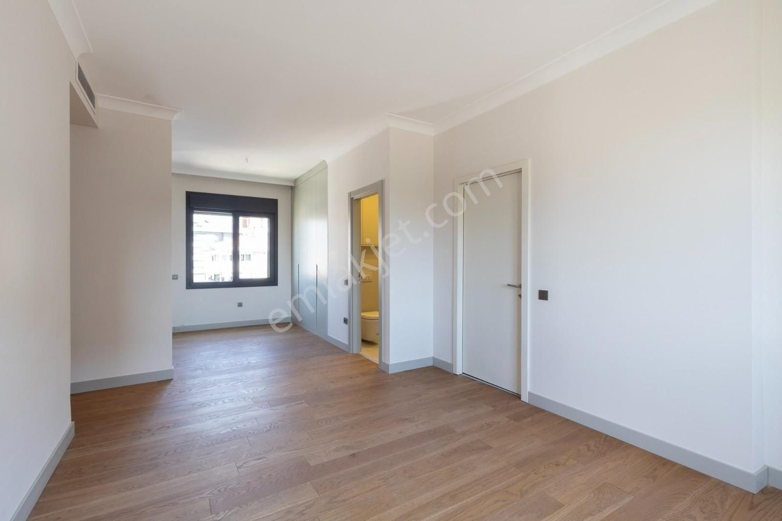 Fenerbahçe'de Satılık Sıfır 380 M2 Lebiderya Manzaralı Dubleks - Görsel 12