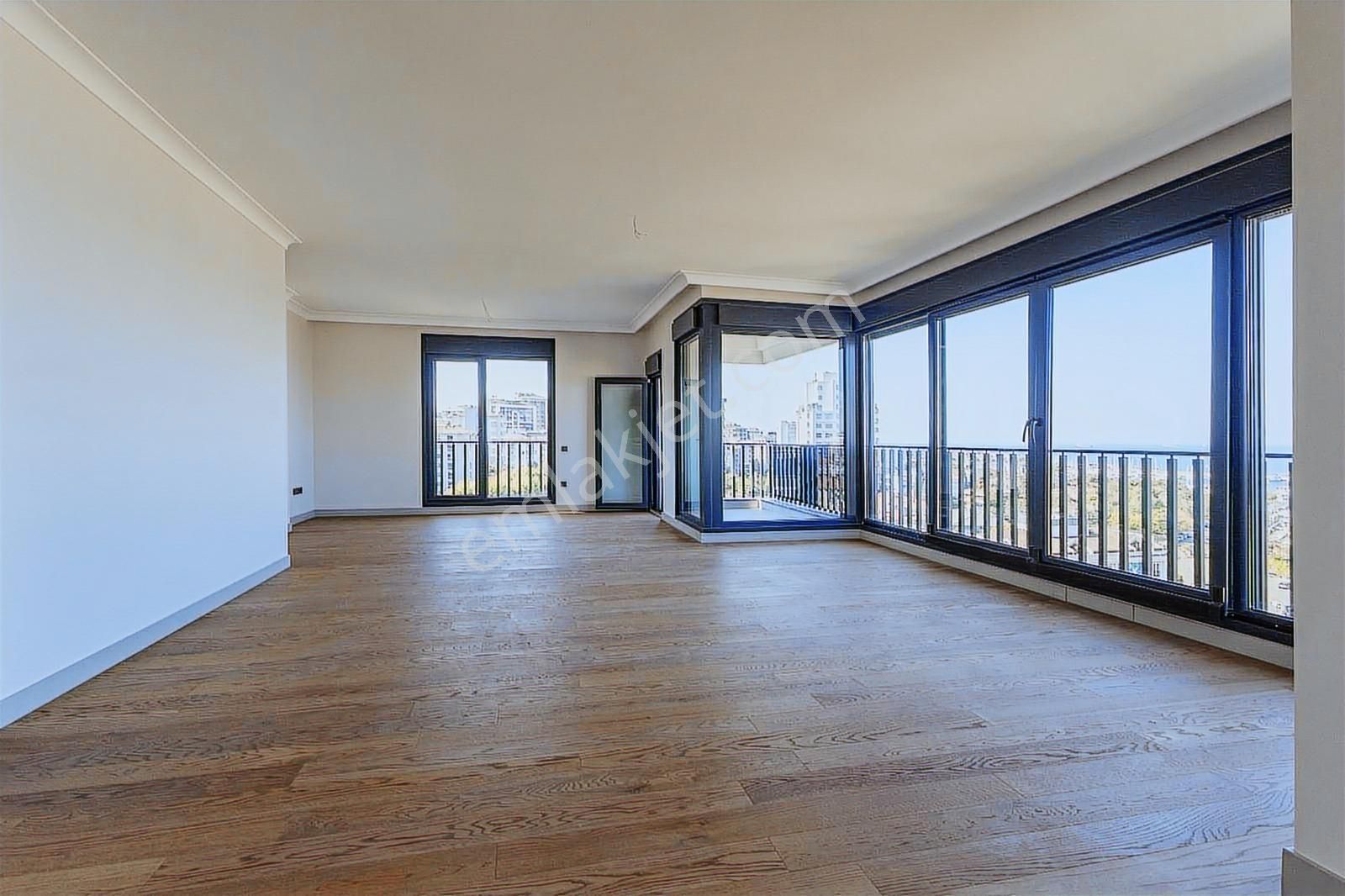 Fenerbahçe'de Satılık Sıfır 380 M2 Lebiderya Manzaralı Dubleks - Görsel 11