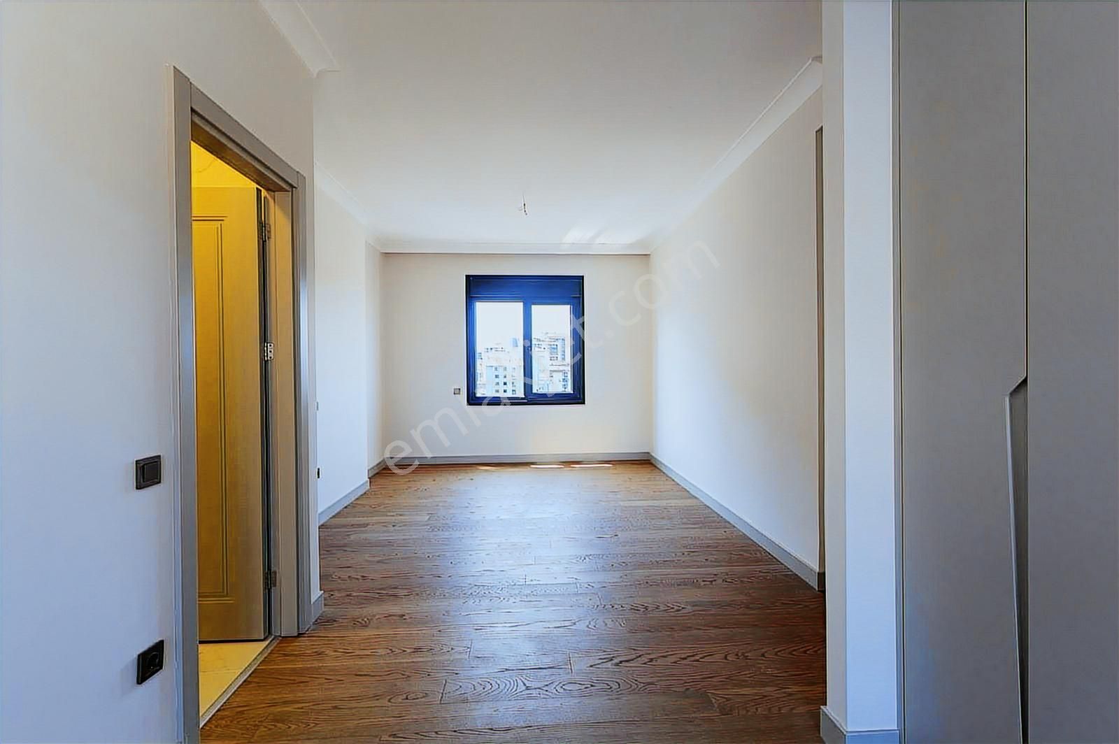 Fenerbahçe'de Satılık Sıfır 380 M2 Lebiderya Manzaralı Dubleks - Görsel 13