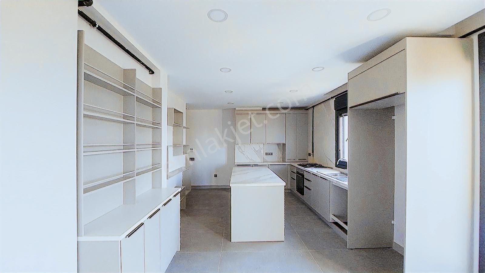 Fenerbahçe'de Satılık Sıfır 380 M2 Lebiderya Manzaralı Dubleks - Görsel 29