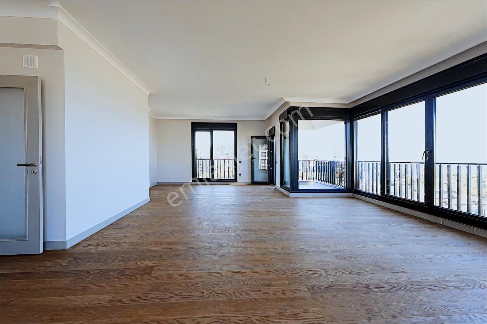 Fenerbahçe'de Satılık Sıfır 380 M2 Lebiderya Manzaralı Dubleks - Görsel 28