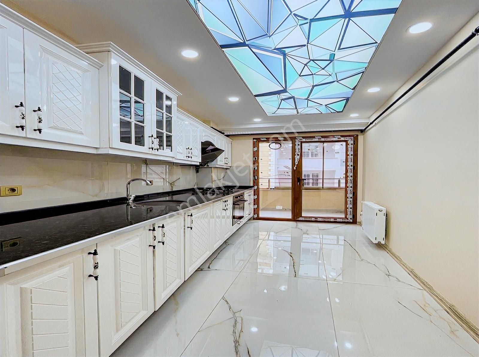 Başkent Yapı'dan Metrobüse Yakın Yeni Binada 2+1 Satılık Daire