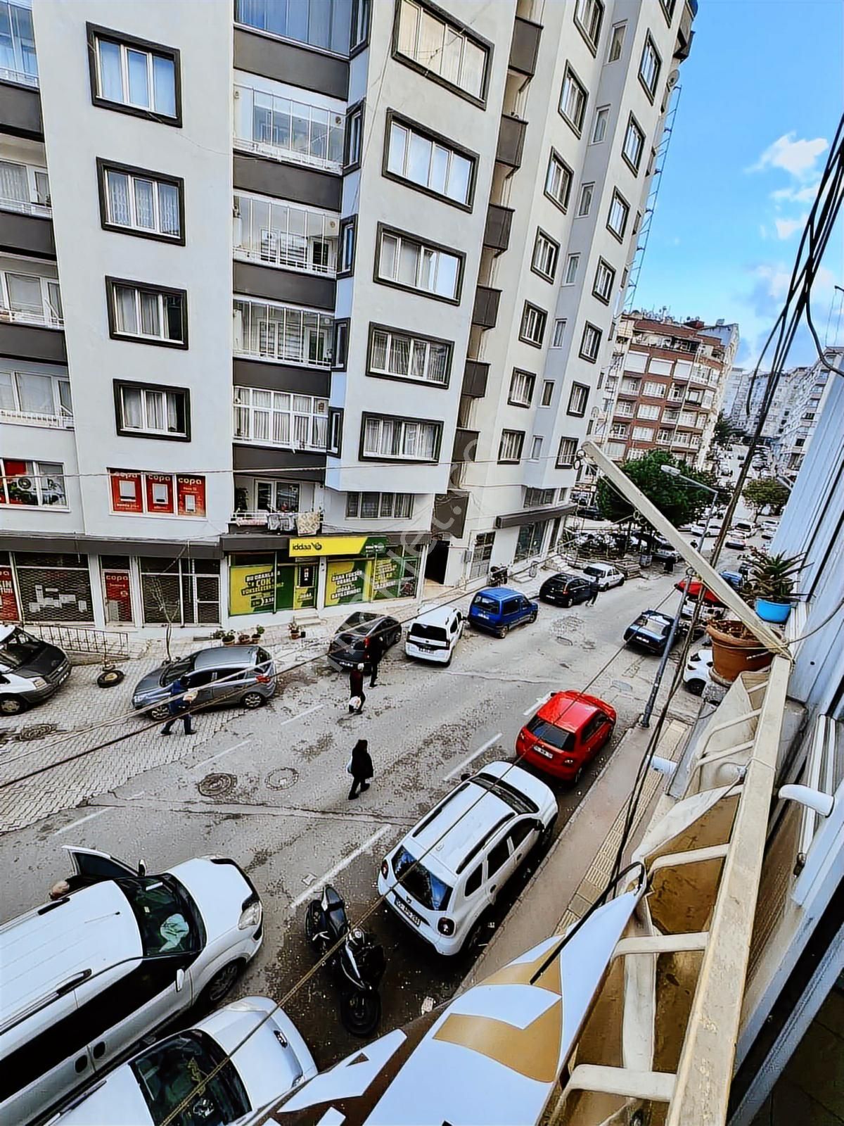 Modern Pazarında 2. Kat Temiz Geniş Odalı 2+1 - Görsel 16