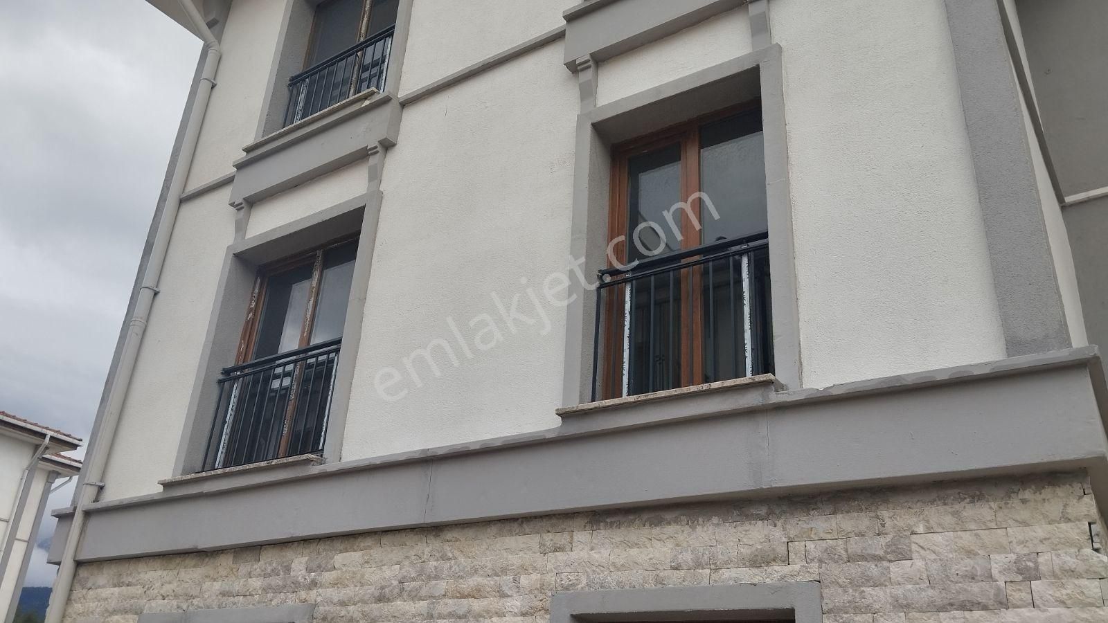 İlkon'dan Karaçulha'da Ankastreli Kiralık 2+1 Sıfır Daire - Görsel 11