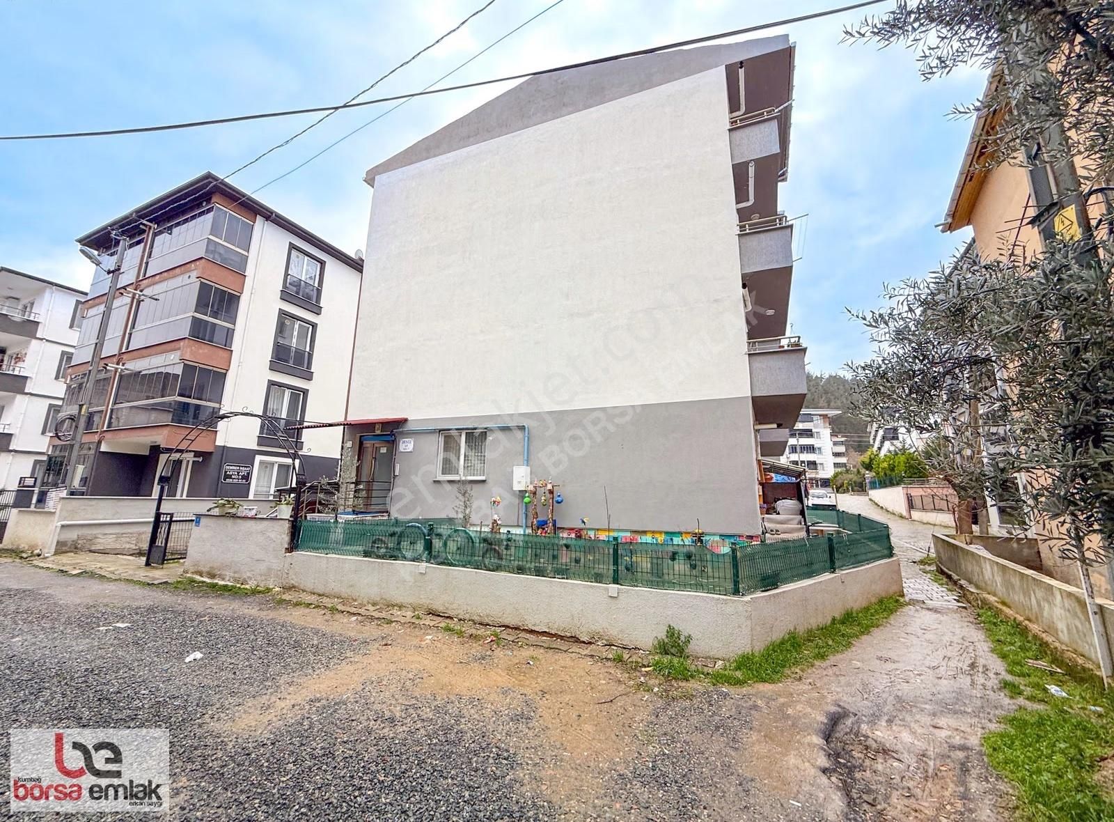 Kumbağ Pazar Sokağına Yakın İskanlı Satılık Geniş 2+1 Daire - Görsel 34