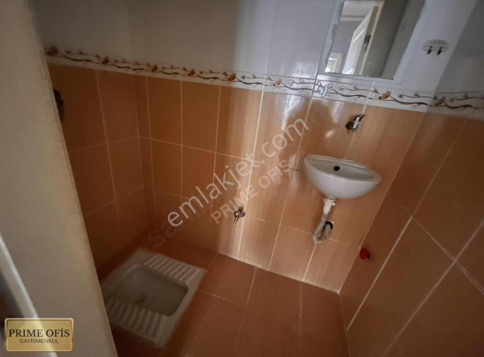 Başak Mahallesinde Kat Konumunda 3+1 - Görsel 24