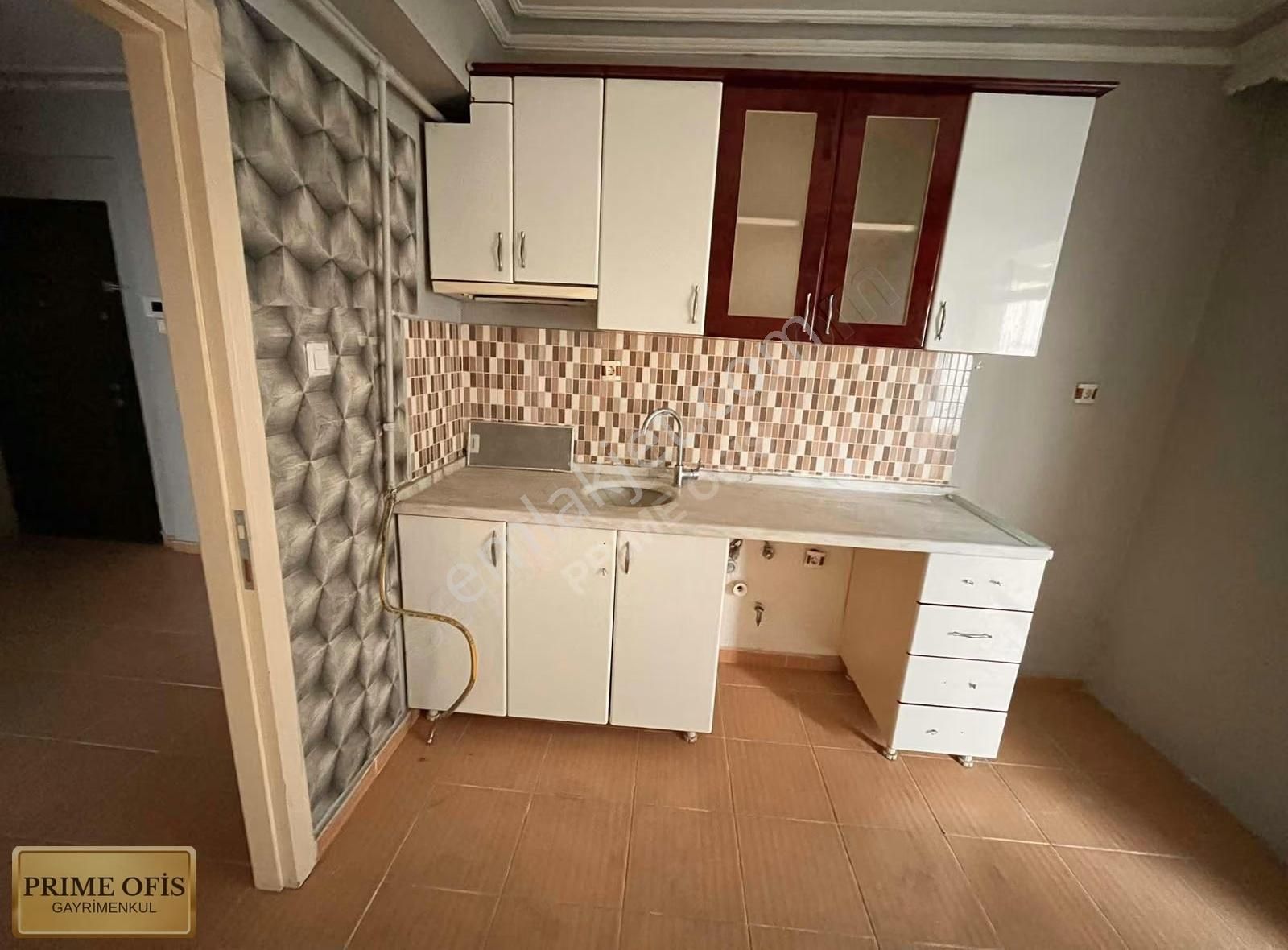 Başak Mahallesinde Kat Konumunda 3+1 - Görsel 3