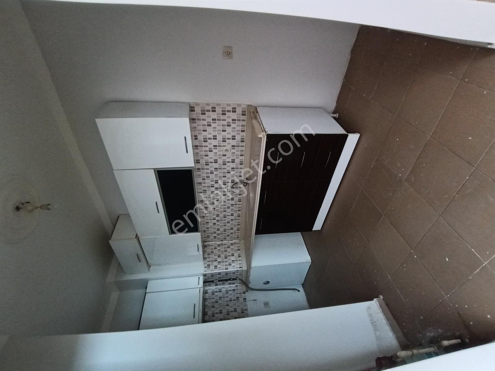 Talas Anayurt'ta Kiralik 2+1 Daire - Görsel 2