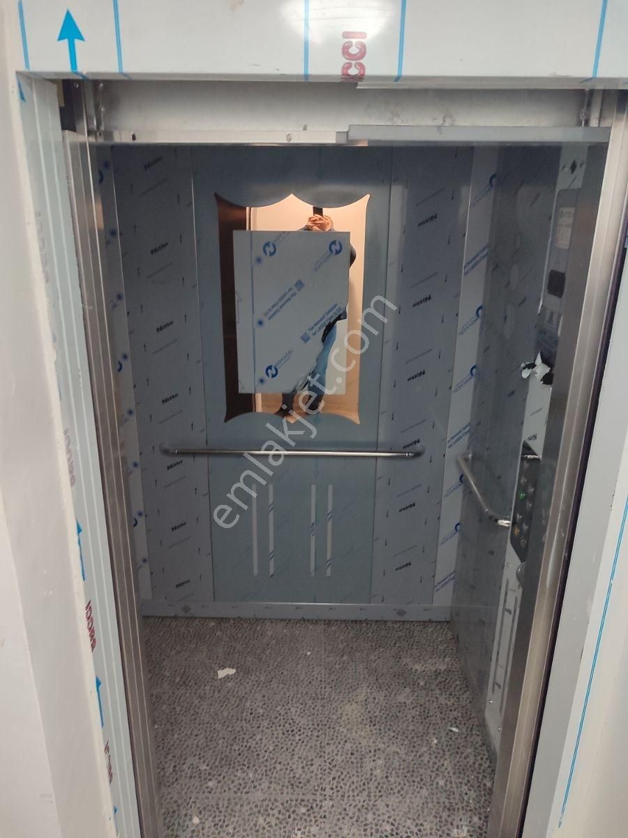 Asel'den Meydan 1+1 Sıfır Eşya Asansör+garaj 86 M2(12.000 Kiracı - Görsel 24