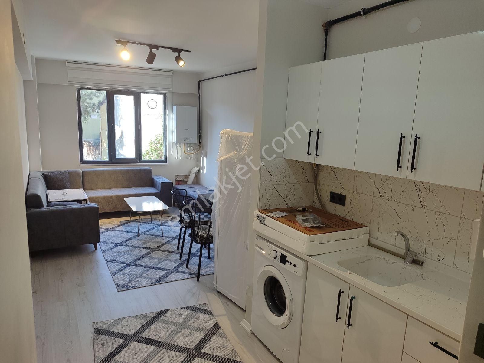 Asel'den Meydan 1+1 Sıfır Eşya Asansör+garaj 86 M2(12.000 Kiracı