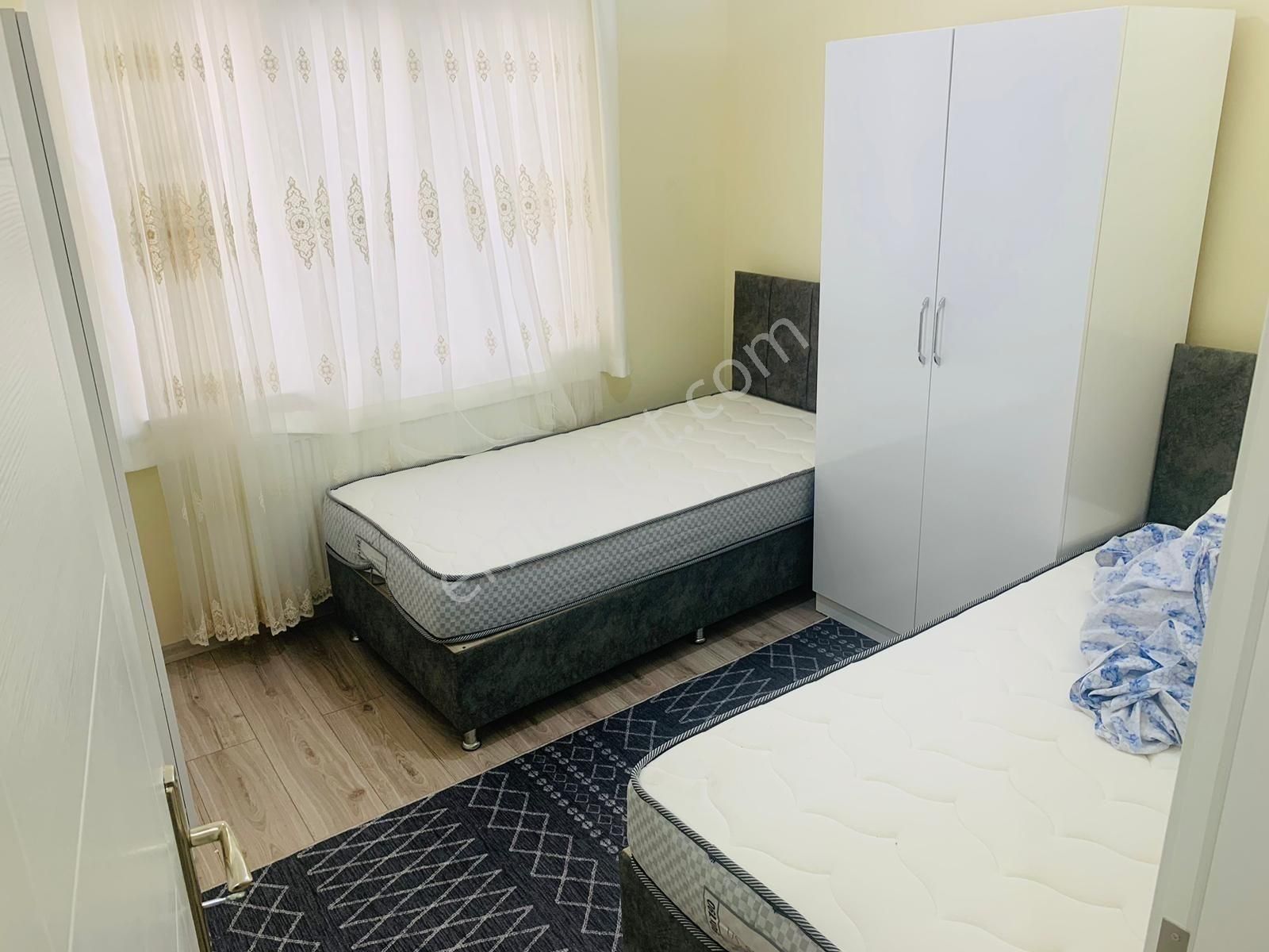 Asel'den Cafeler Sok. 500 Mt Mesafe 1+1 Yeni Eşyalı Daire - Görsel 3