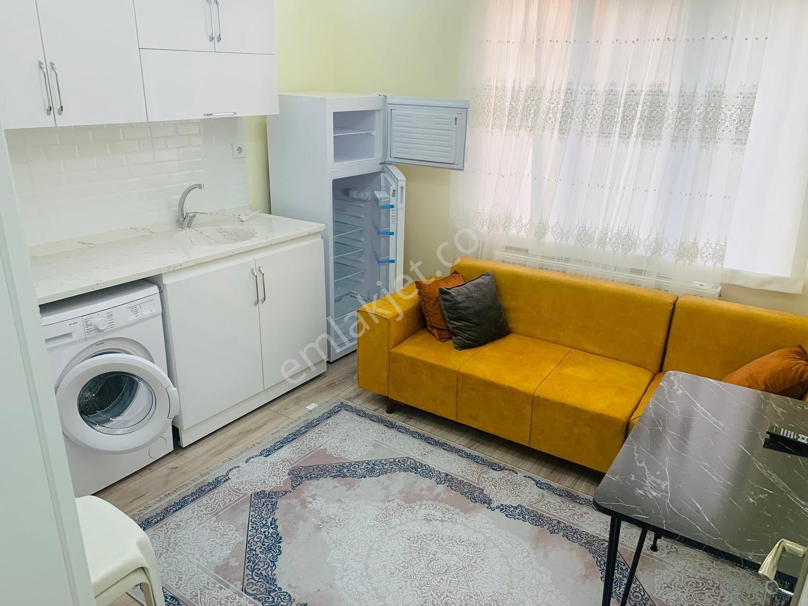 Asel'den Cafeler Sok. 500 Mt Mesafe 1+1 Yeni Eşyalı Daire