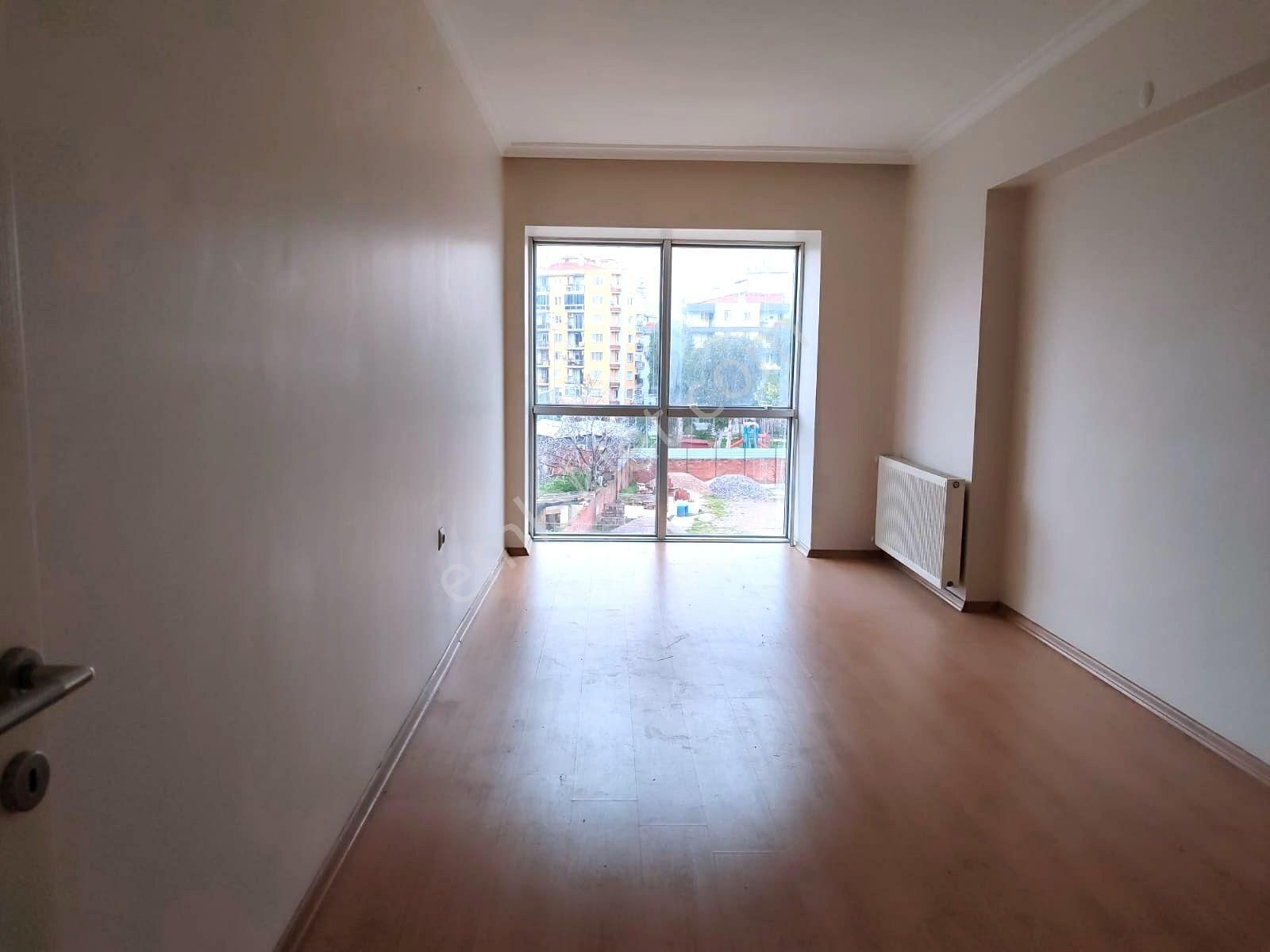 Başkut'tan Şemikler-anadolu Caddesi Yakını Kiralık 3+1 Daire - Görsel 17