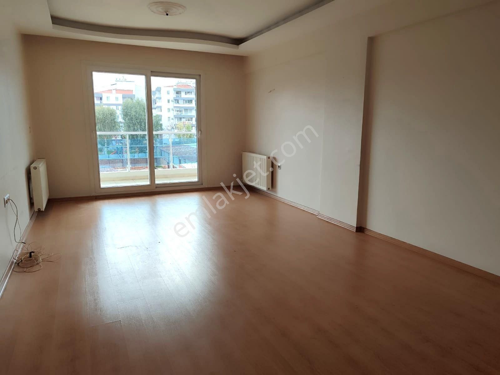 Başkut'tan Şemikler-anadolu Caddesi Yakını Kiralık 3+1 Daire - Görsel 3
