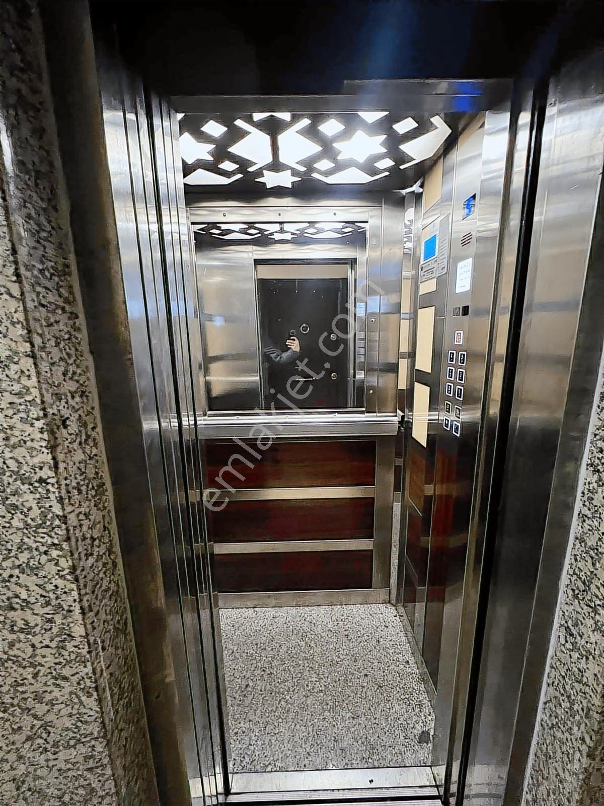Erha Gayrimenkulden Bulancak Meydanda Satılık 1+1 Ofis&büro - Görsel 19