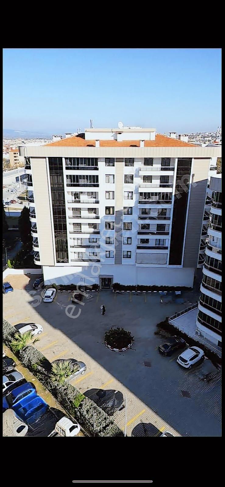Gürgin Emlak Tan Satılık Selvili Sitesinde Arakat Daire - Görsel 19