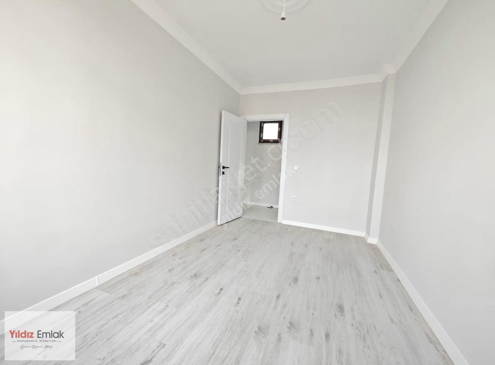 Kazım Karabekir Mah.de Tuzla Caddesi Yakını 3+1 Ara Kat - Görsel 18