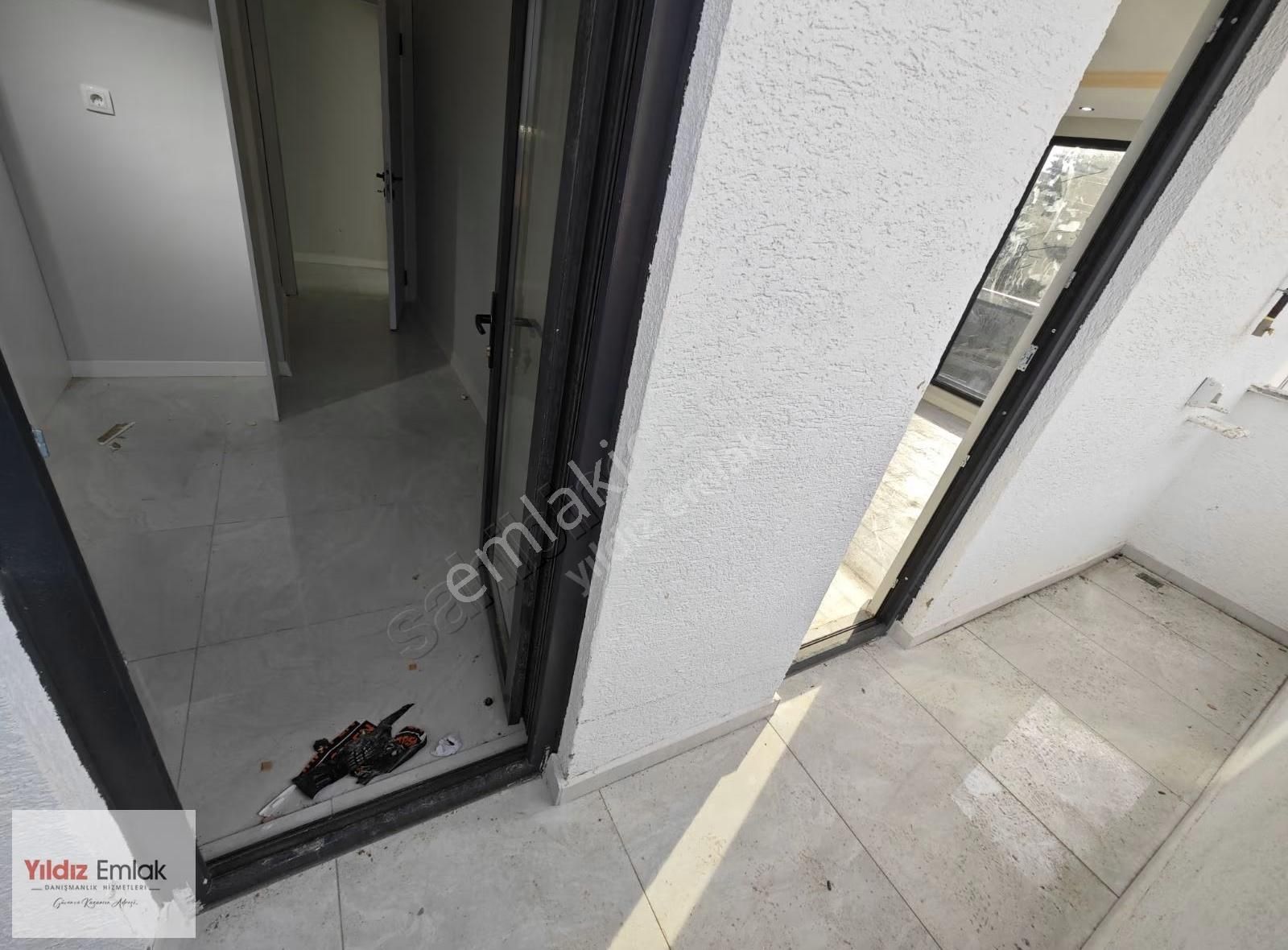 Kazım Karabekir Mah.de Tuzla Caddesi Yakını 3+1 Ara Kat - Görsel 26