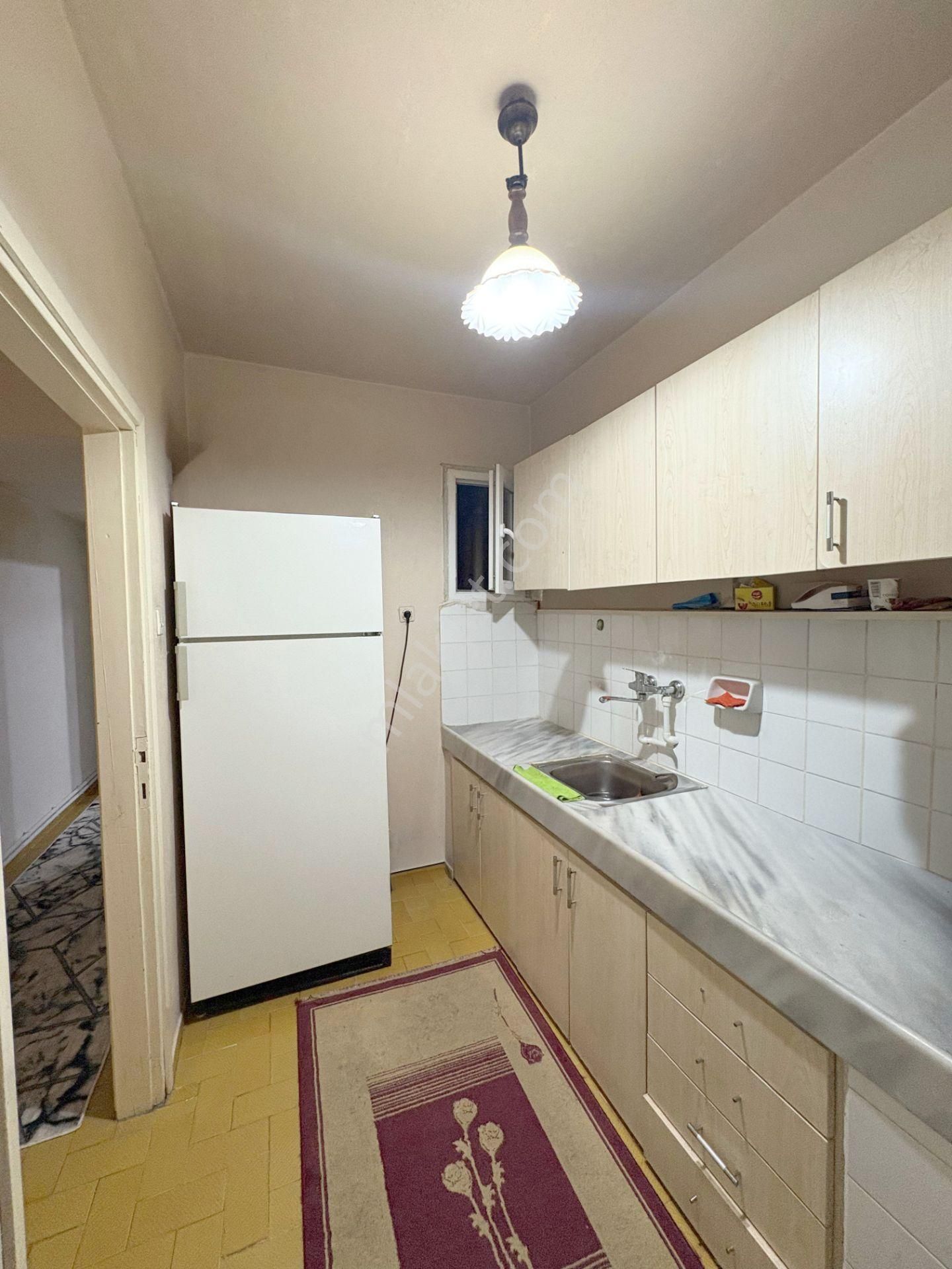 C21 Cius; Eşref Dinçer Mahallesinde 2+1 Ara Kat Eşyalı Satılık Daire - Görsel 11